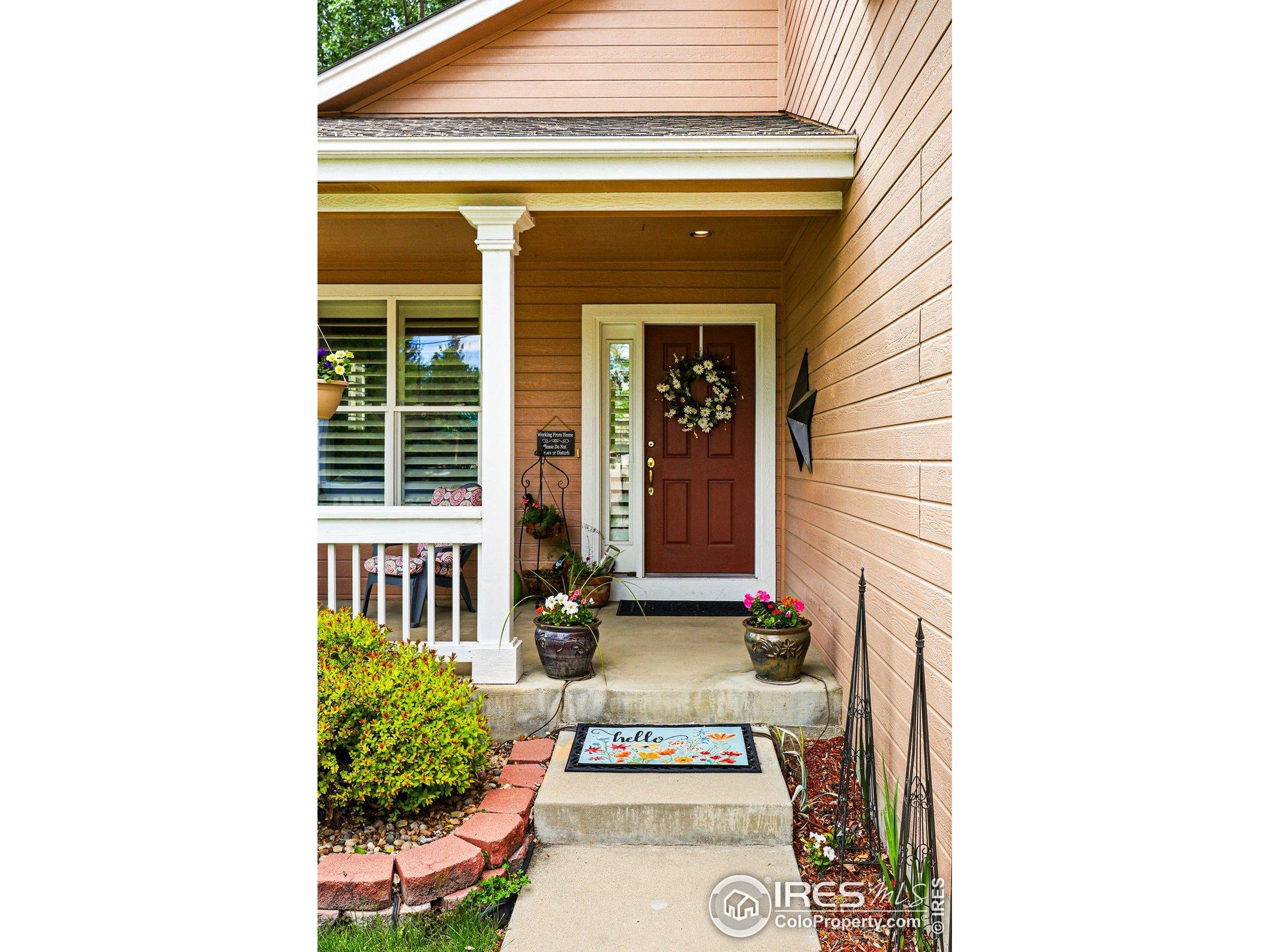 301 Widgeon Ln