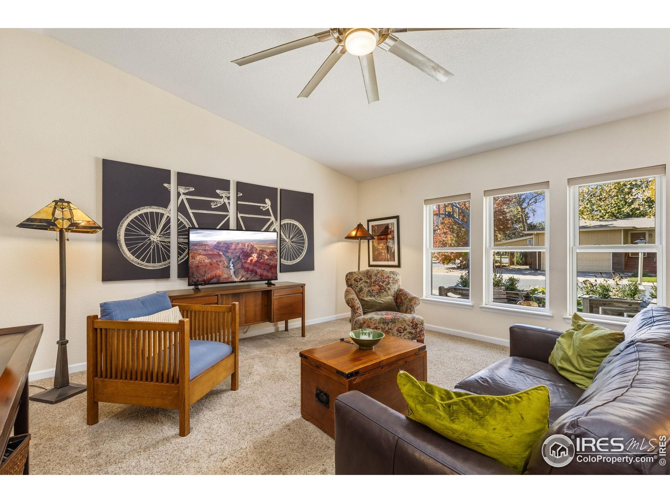 1512 Flemming Dr