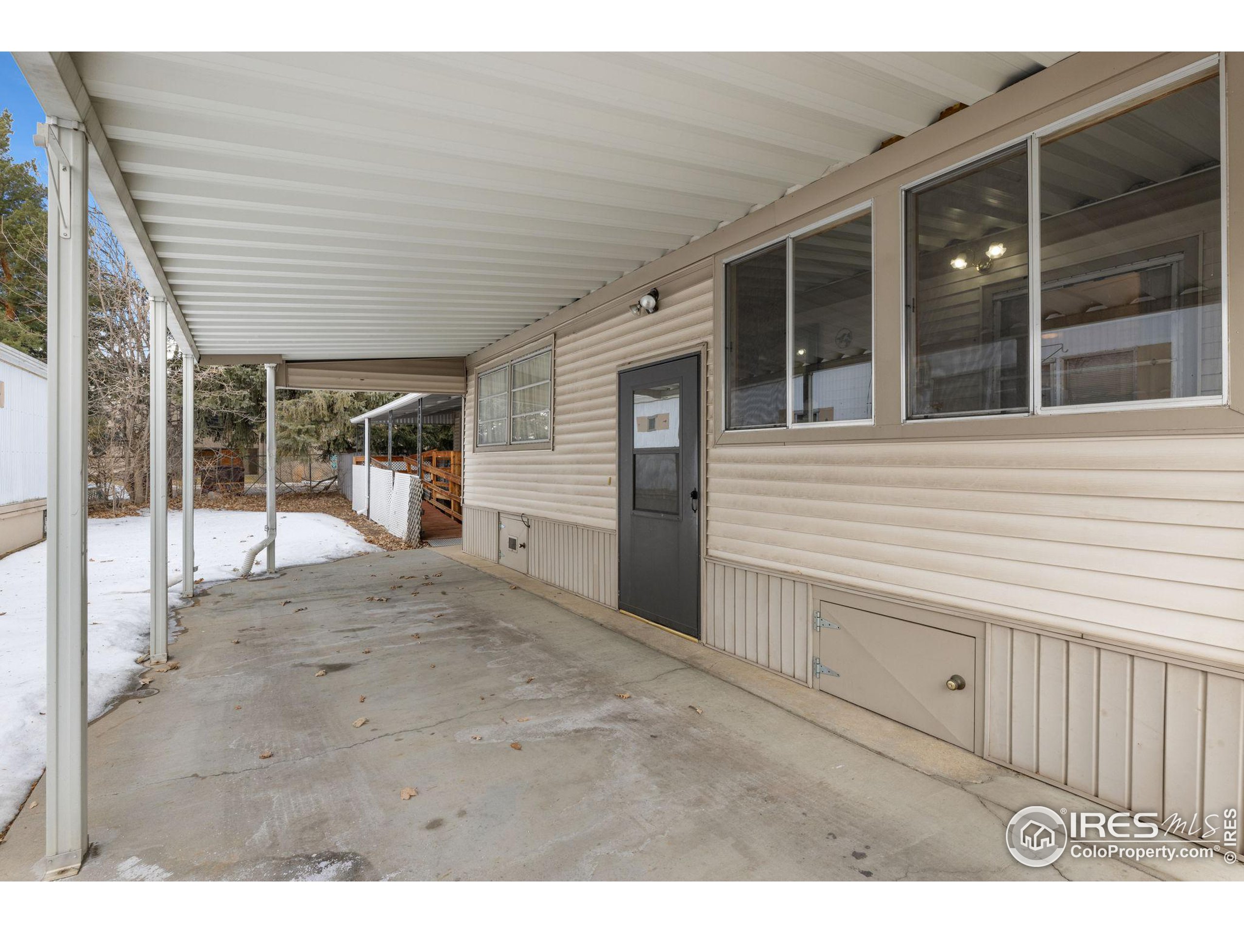 951 W 17th Ave 61
