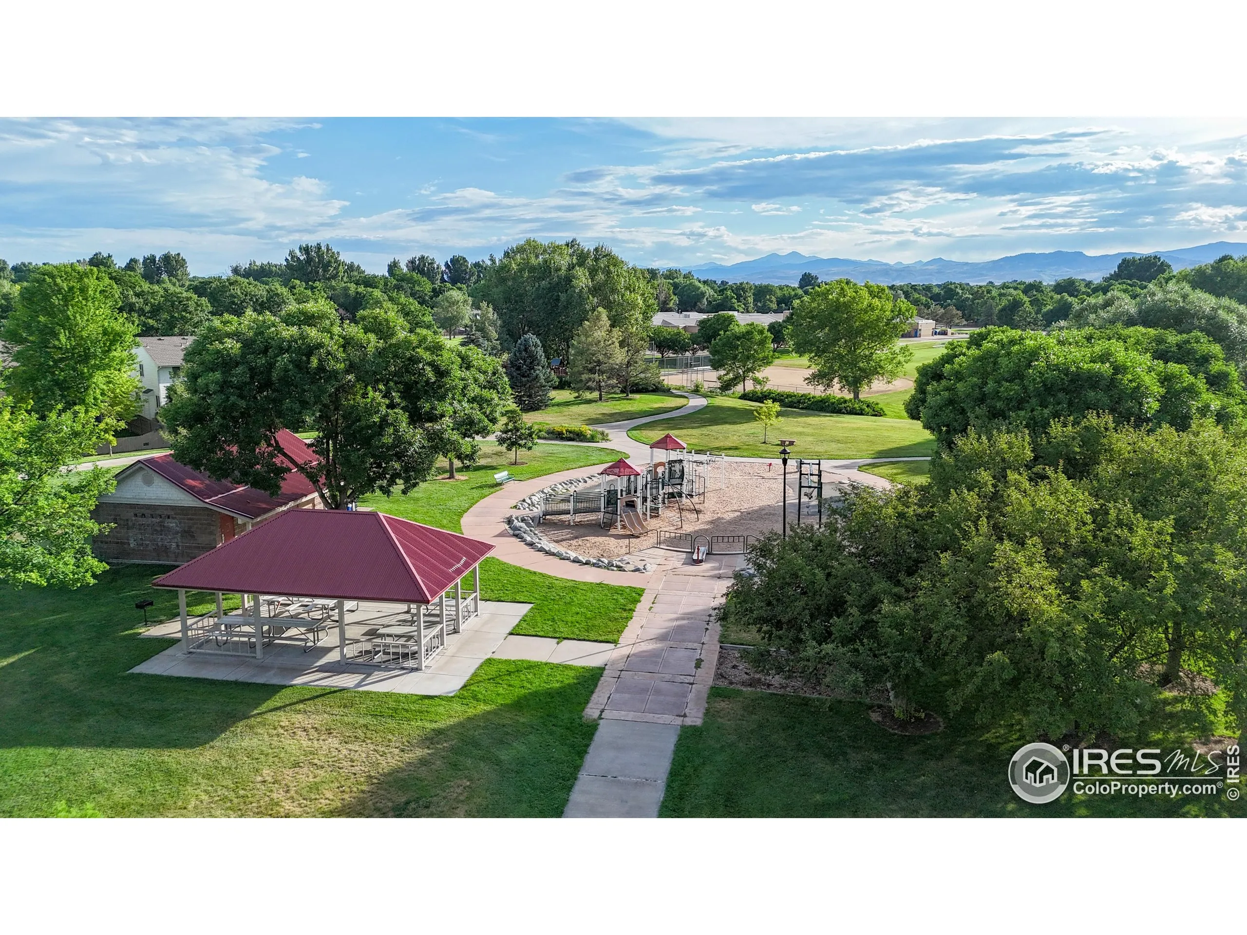 Fort Collins, Colorado 80525, United States, 4 Bedrooms Bedrooms, ,3 BathroomsBathrooms,Residential,Coming Soon,176025