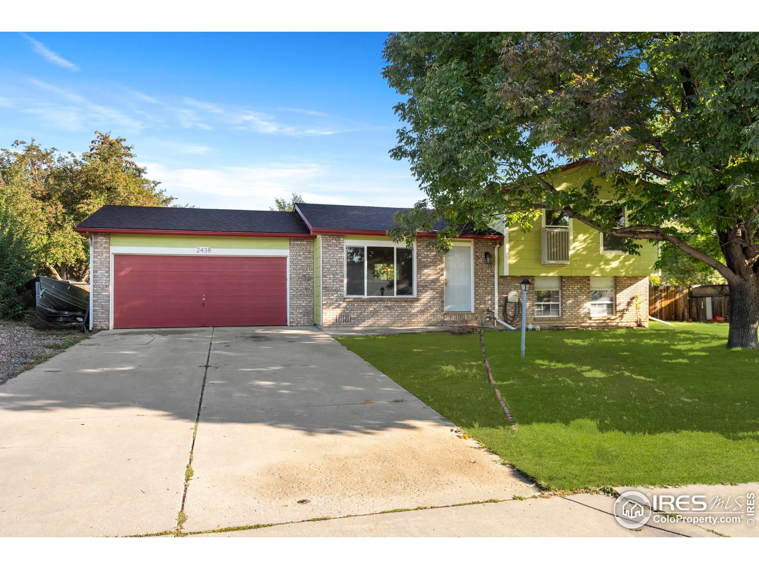 Loveland, Colorado 80537, United States, 3 Bedrooms Bedrooms, ,2 BathroomsBathrooms,Residential,Pending,216880