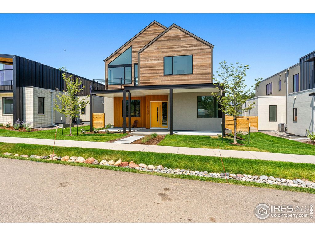 Photo of 2135 Vine Ave, Boulder, CO 80304 (MLS # 1025137)
