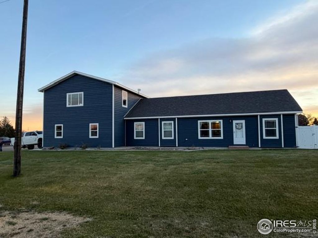Photo of 510 Illinois Ave, Stratton, CO 80836 (MLS # 1048370)