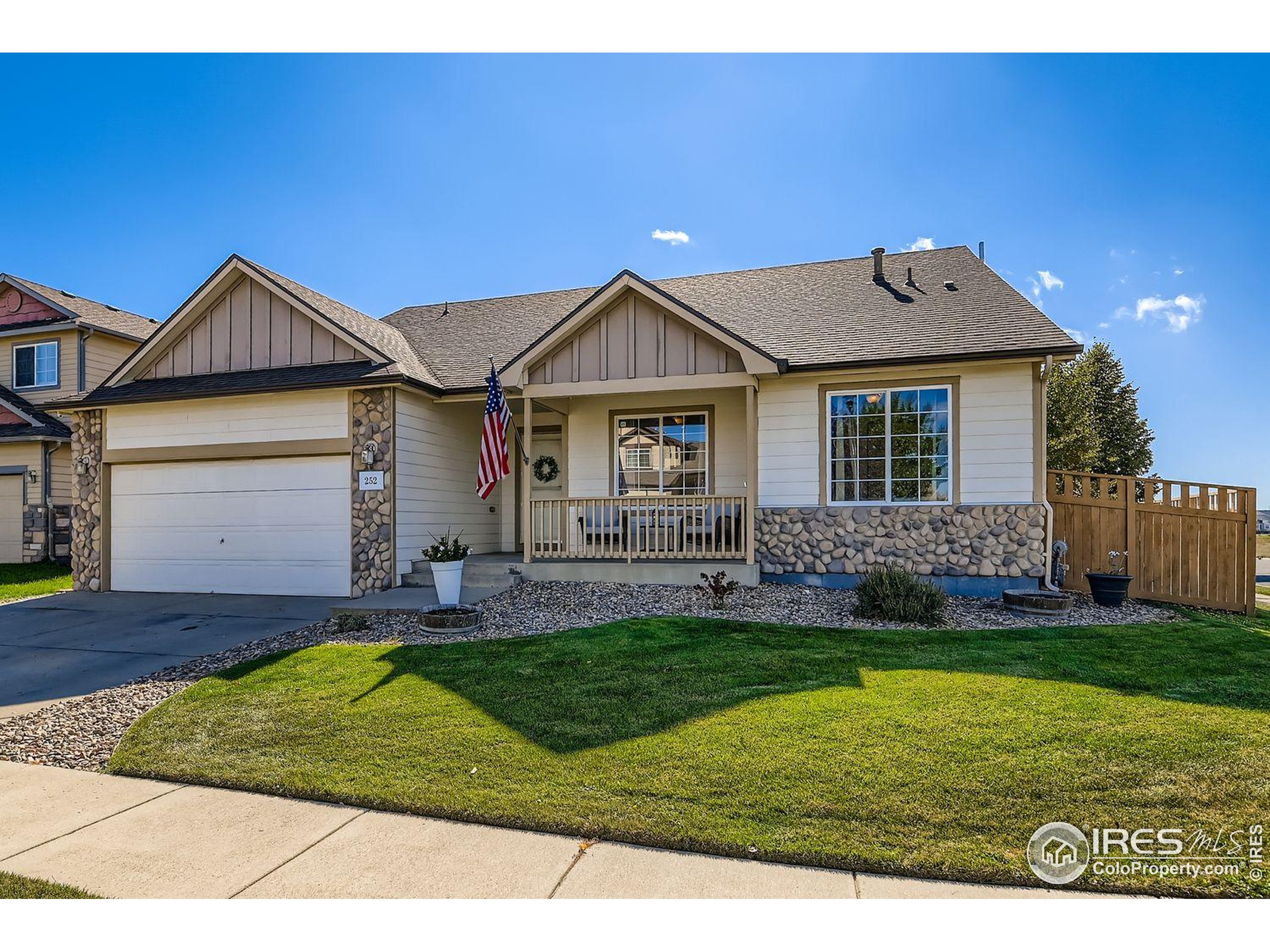 252 Firestone Cir