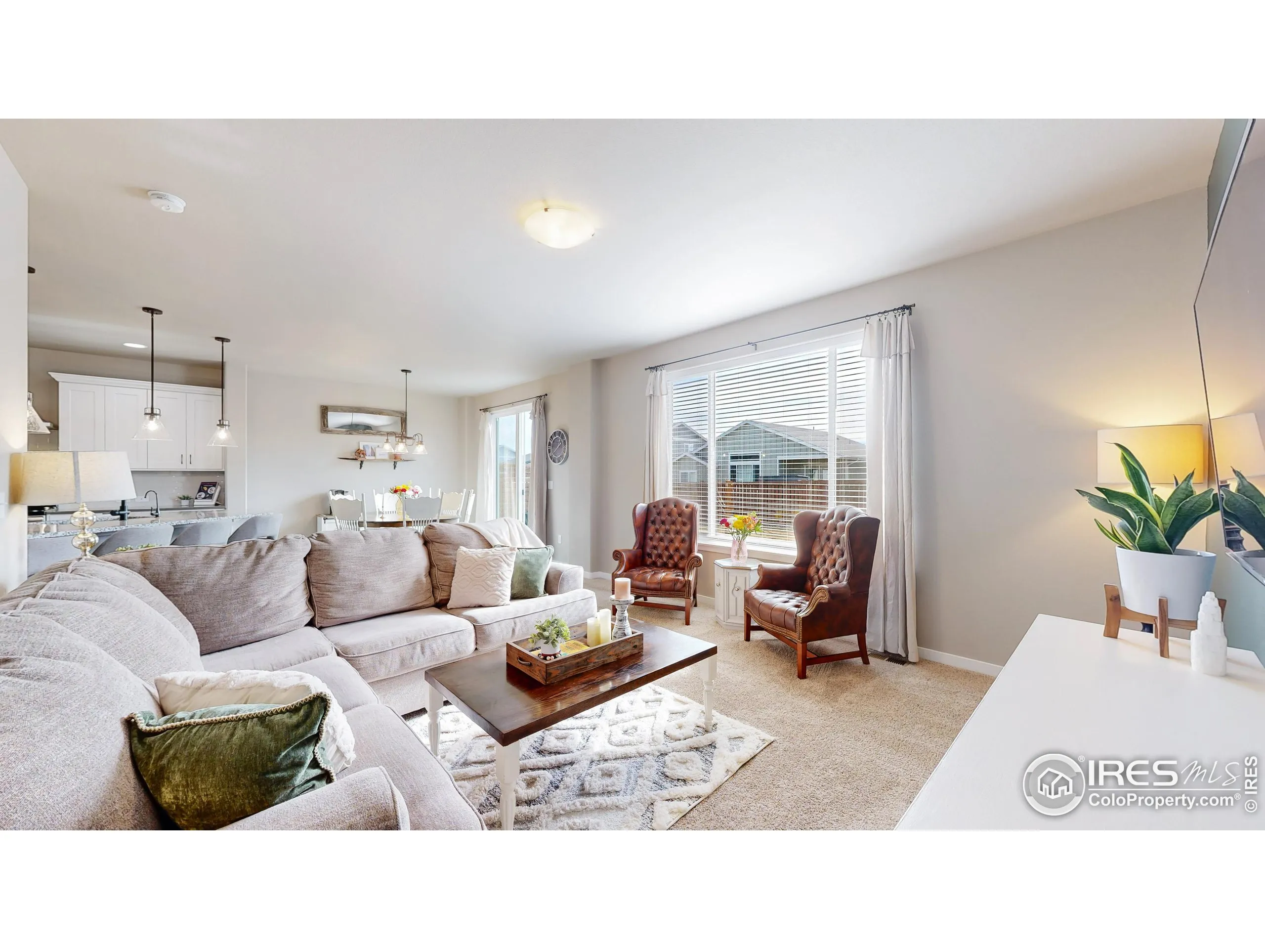 Berthoud, Colorado 80513, United States, 4 Bedrooms Bedrooms, ,3 BathroomsBathrooms,Residential,Active,9591