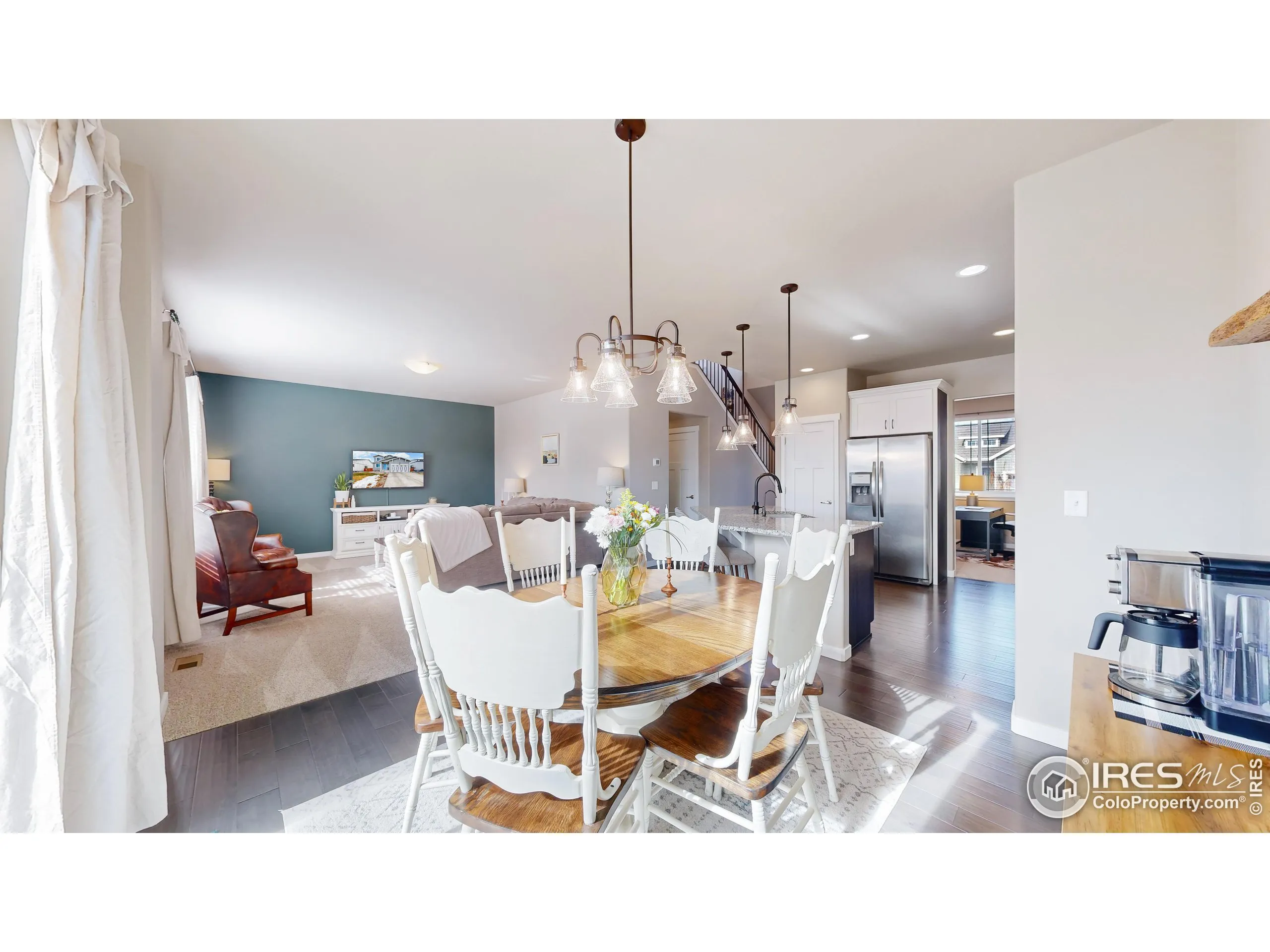 Berthoud, Colorado 80513, United States, 4 Bedrooms Bedrooms, ,3 BathroomsBathrooms,Residential,Active,9591