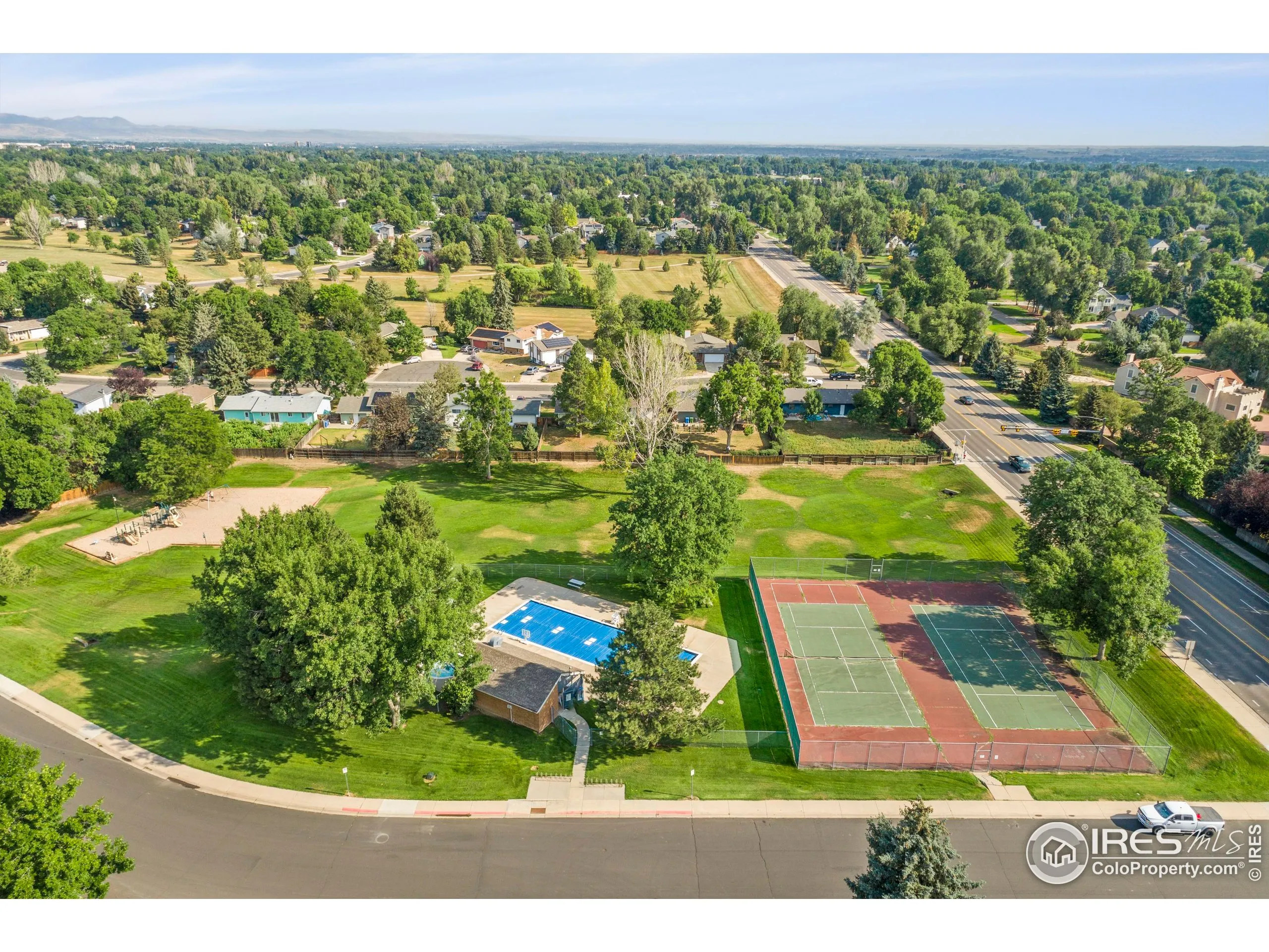 Fort Collins, Colorado 80525, United States, 3 Bedrooms Bedrooms, ,3 BathroomsBathrooms,Residential,Active,193014