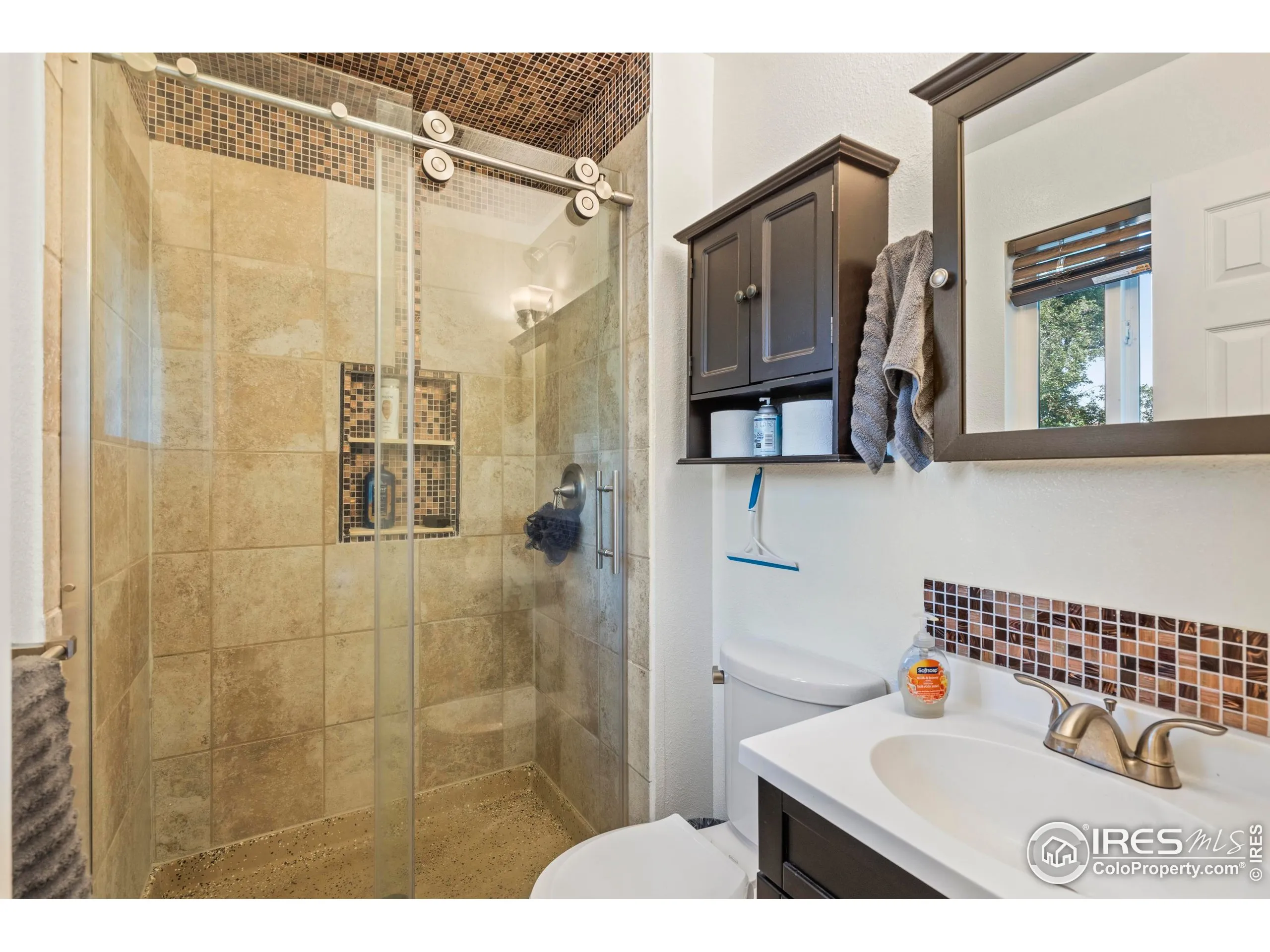 Fort Collins, Colorado 80525, United States, 3 Bedrooms Bedrooms, ,3 BathroomsBathrooms,Residential,Active,193014