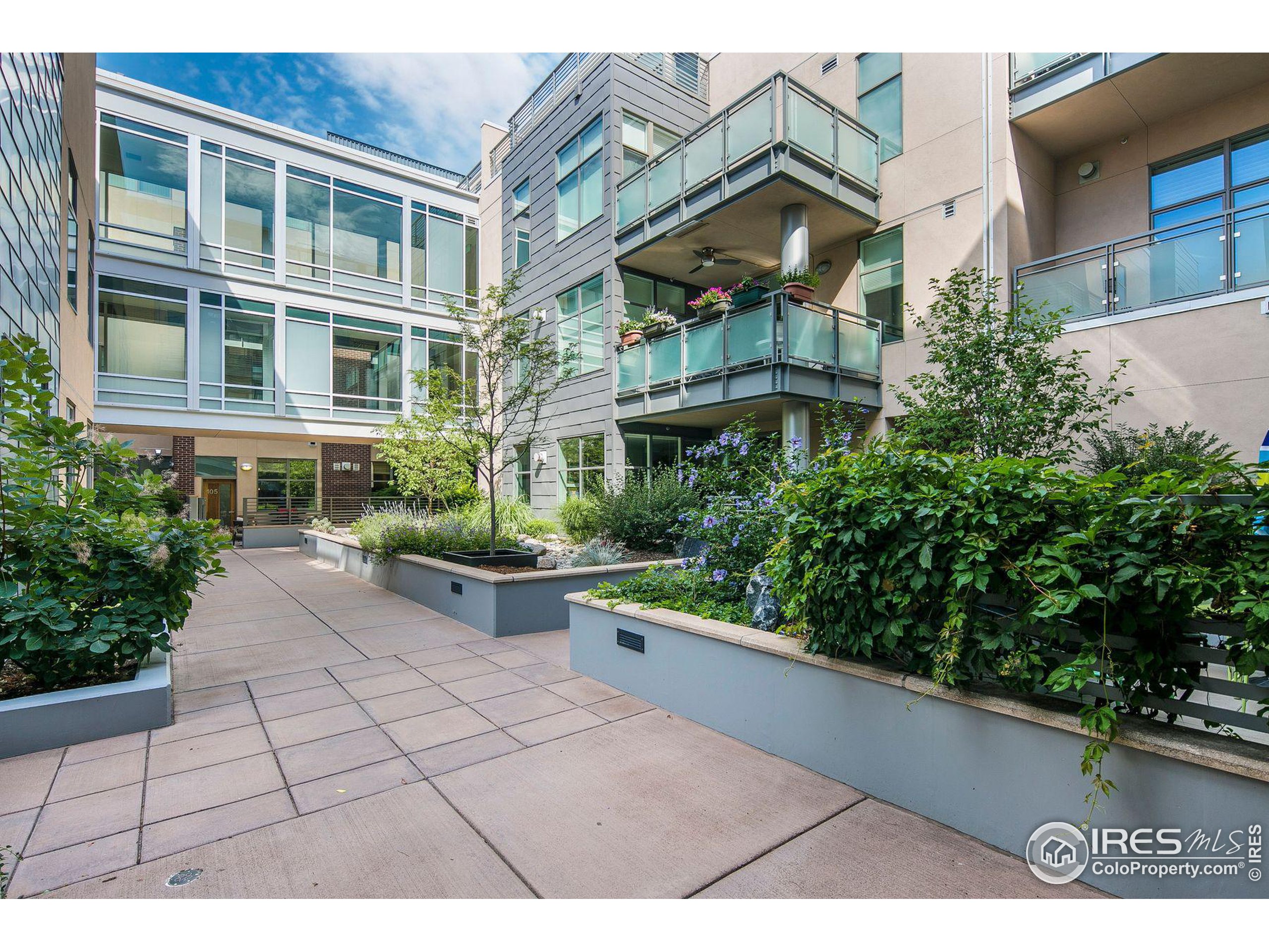 1655 Walnut St 309