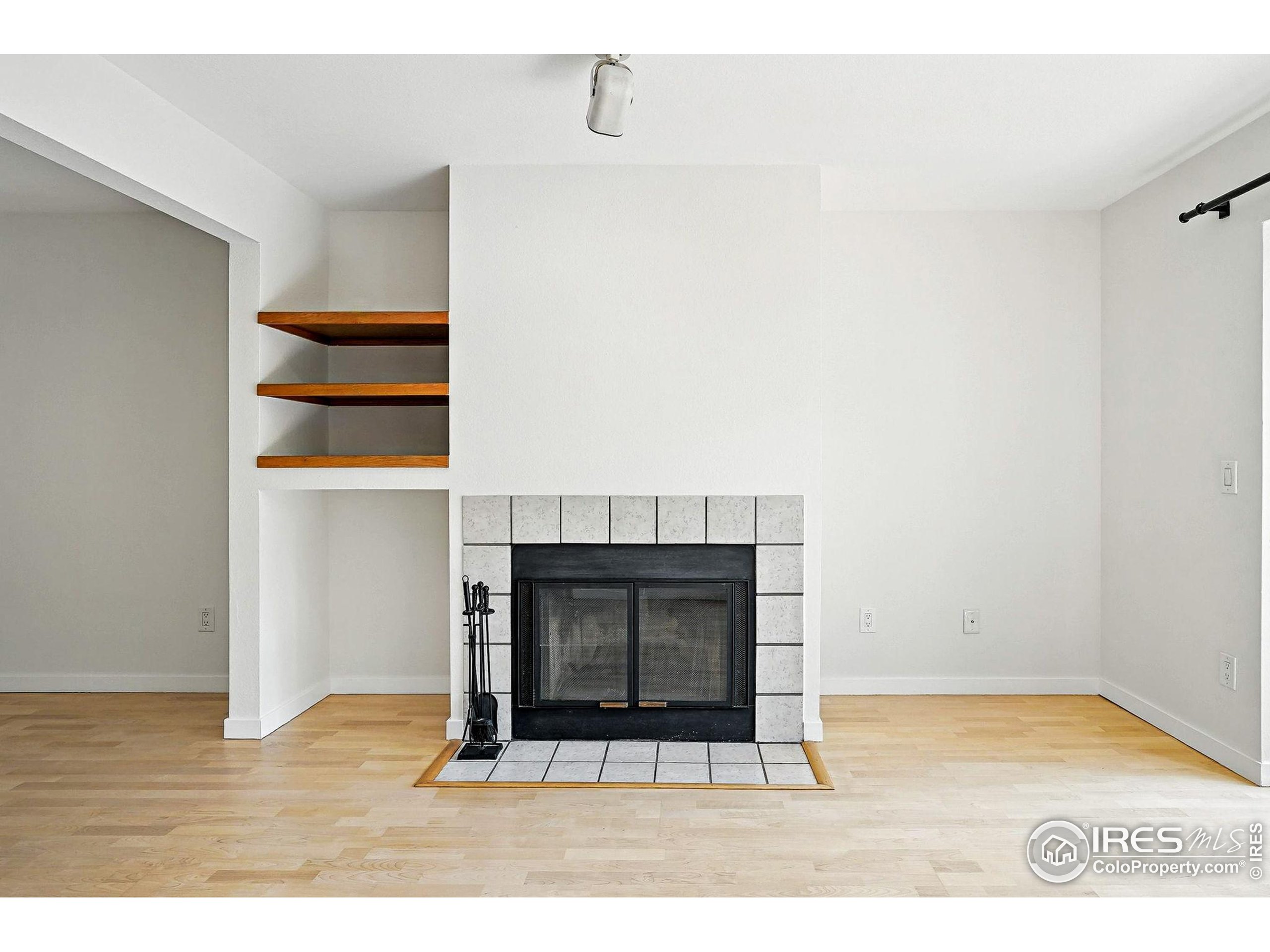 836 Walnut St D