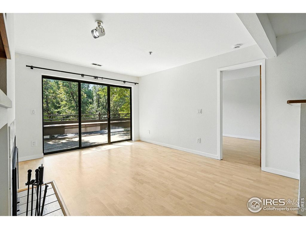 Photo of 836 Walnut St D, Boulder, CO 80302 (MLS # 1040833)