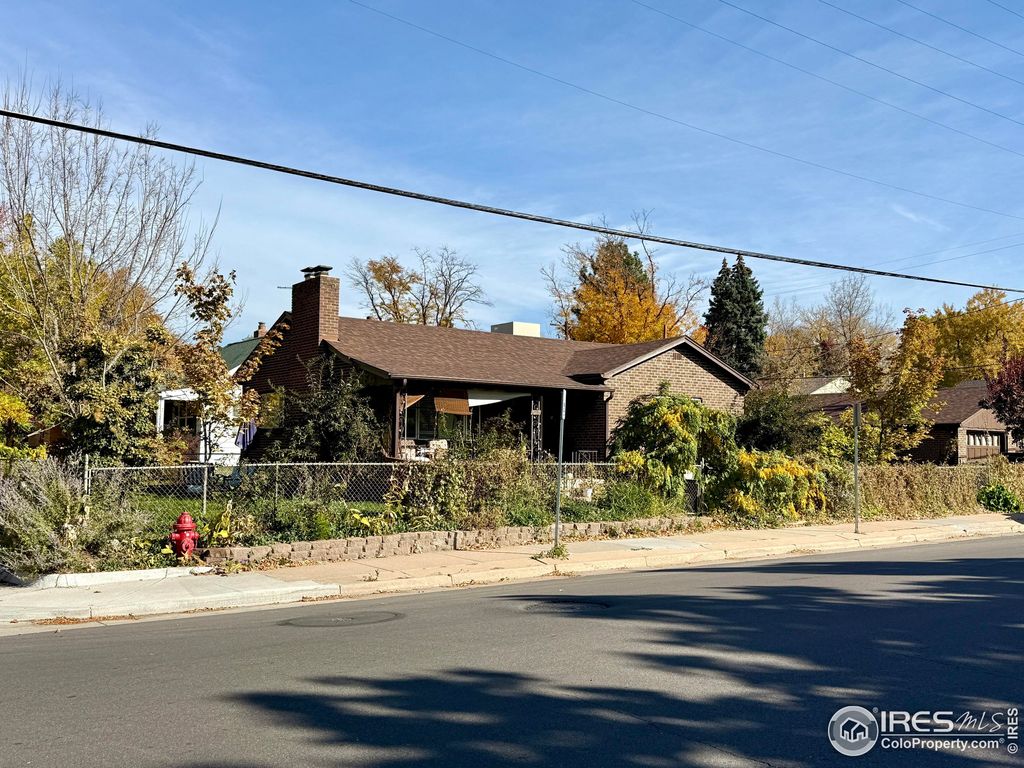 Photo of 625 E Floyd Ave, Englewood, CO 80113 (MLS # 1048443)