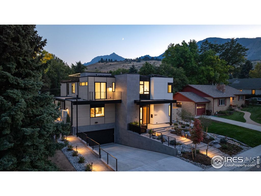 Photo of 1860 Bluebell Ave, Boulder, CO 80302 (MLS # 1024227)