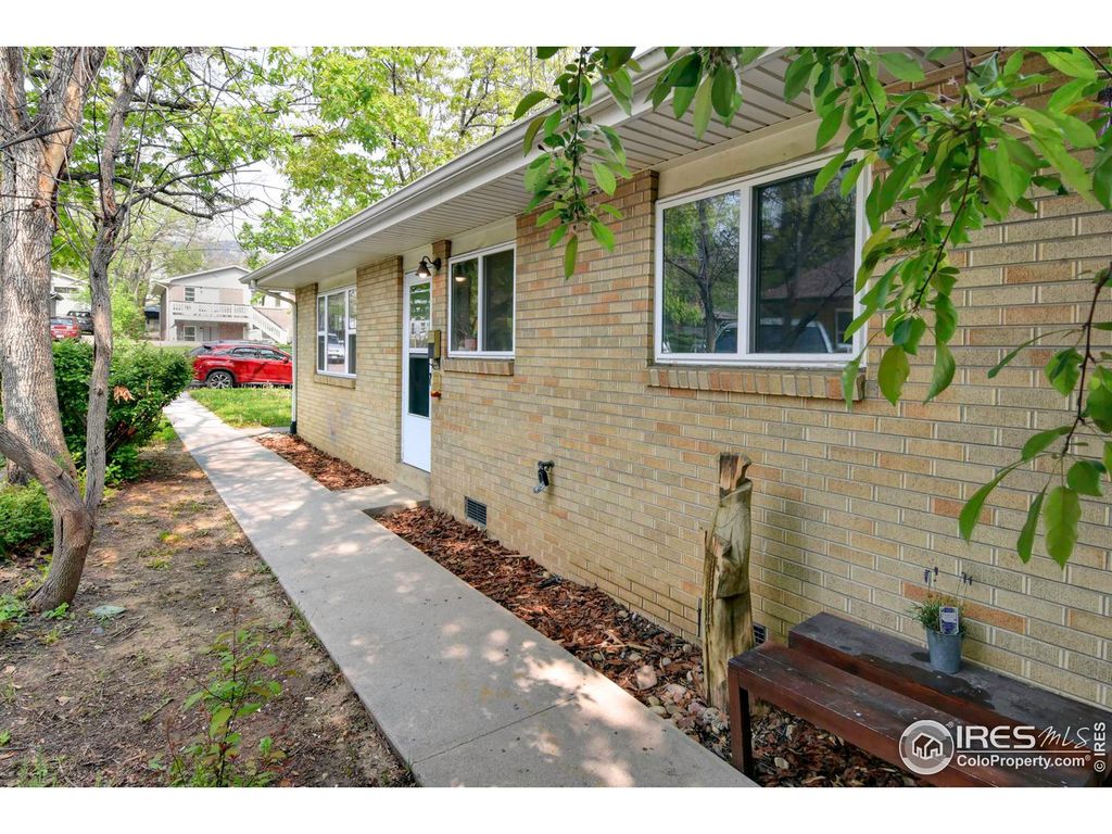 Photo of 710 19th St, Boulder, CO 80302 (MLS # 993654)