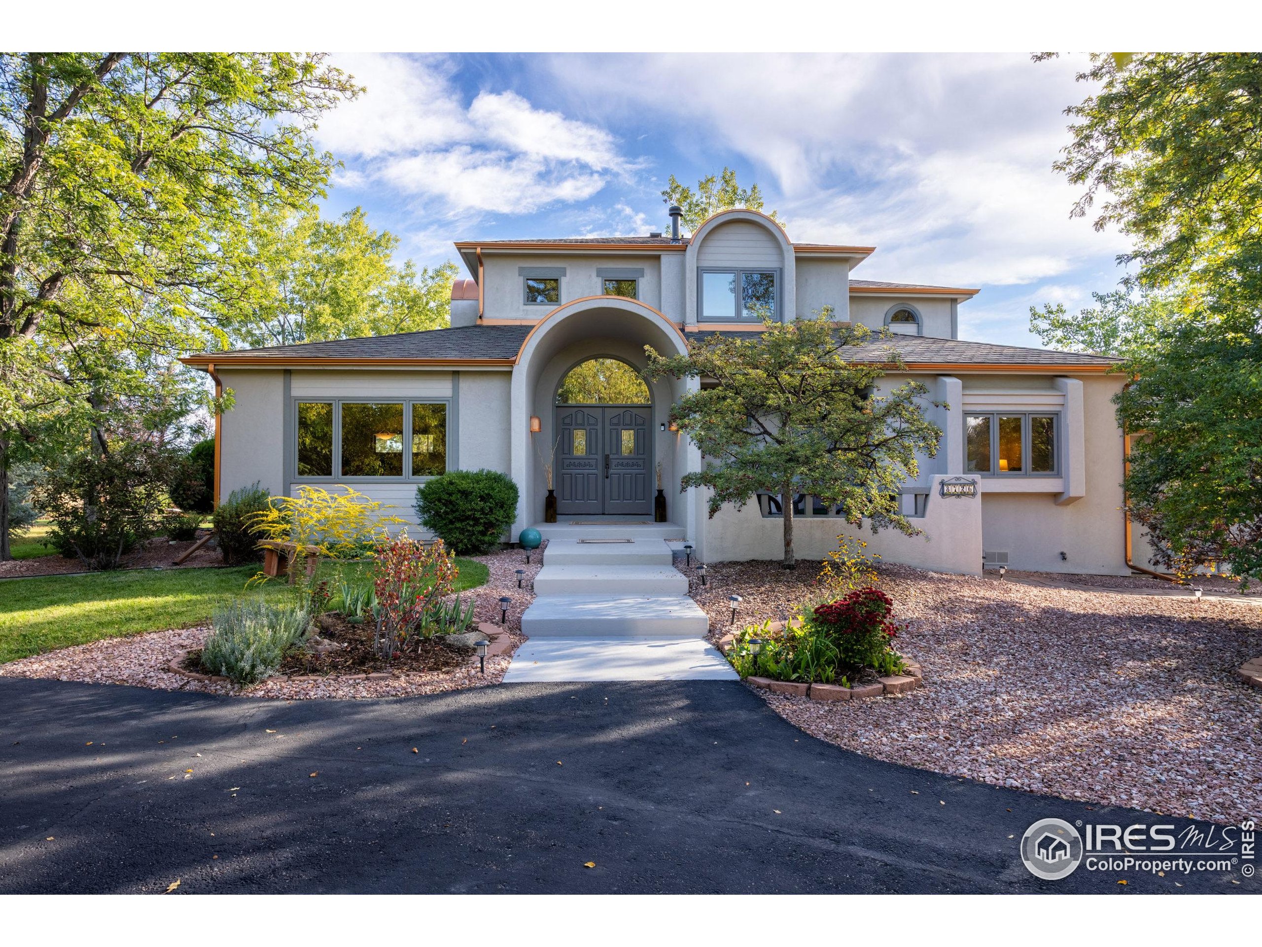 8726 Crimson Clover Ln