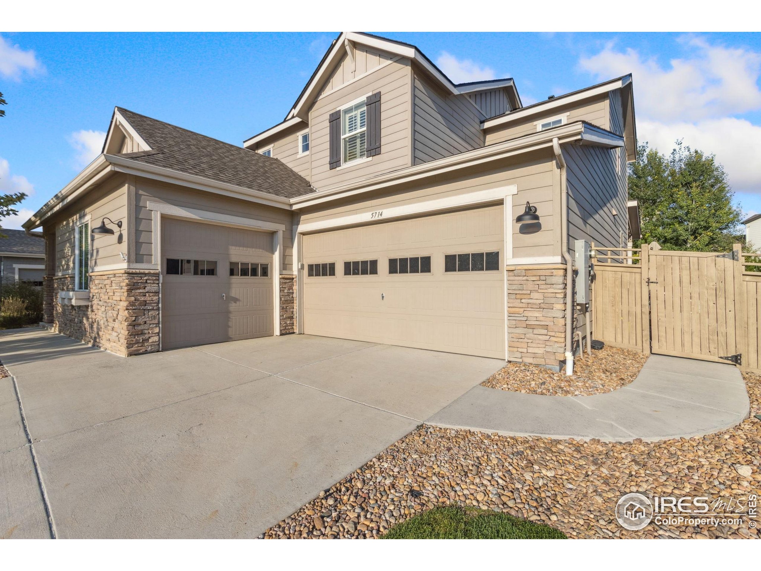 5714 High Desert Pl