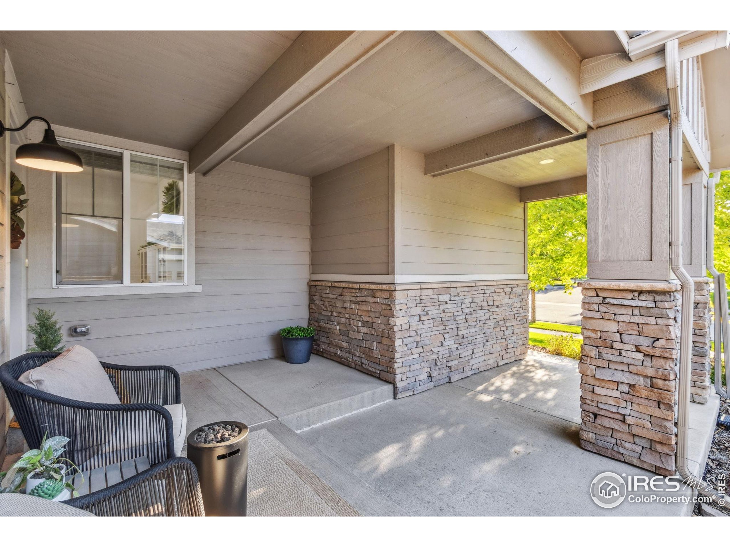 5714 High Desert Pl