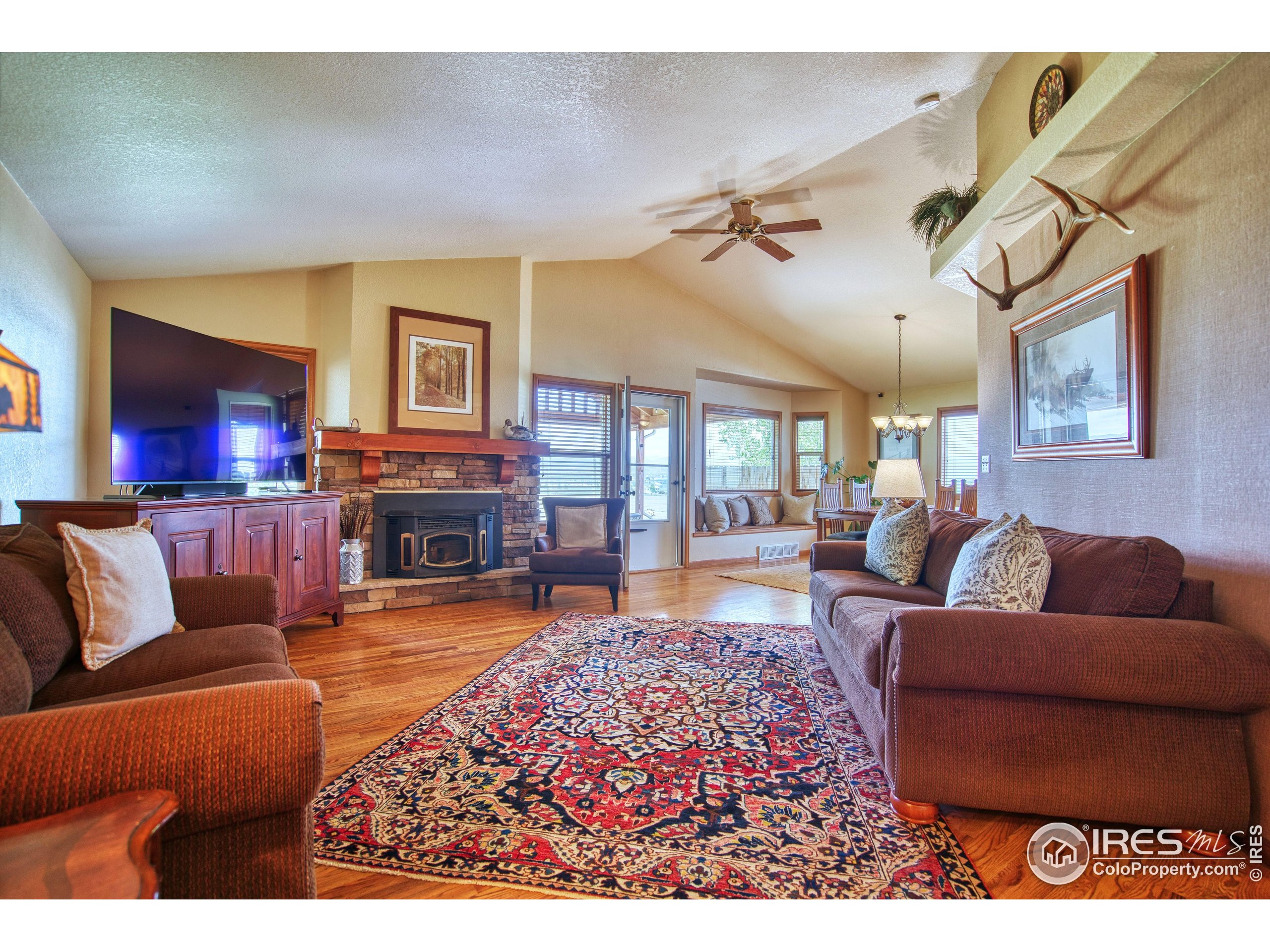 2212 S County Road 15 Rd
