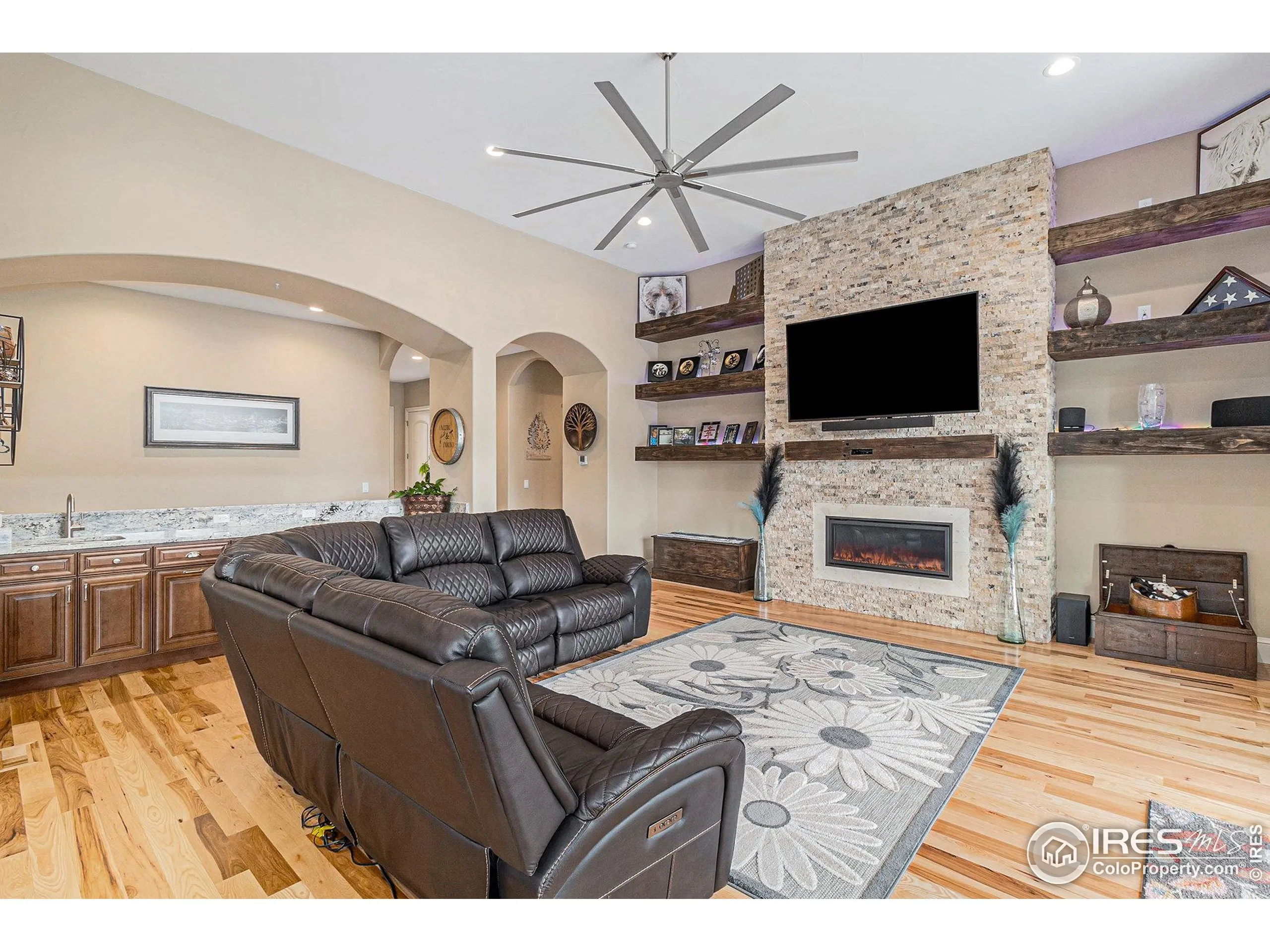 Johnstown, Colorado 80534, United States, 4 Bedrooms Bedrooms, ,5 BathroomsBathrooms,Residential,Active,76751