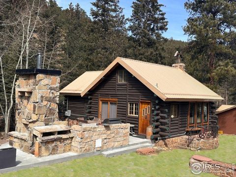 Photo of 820 Riverside Dr, Lyons, CO 80540 (MLS # 1044462)