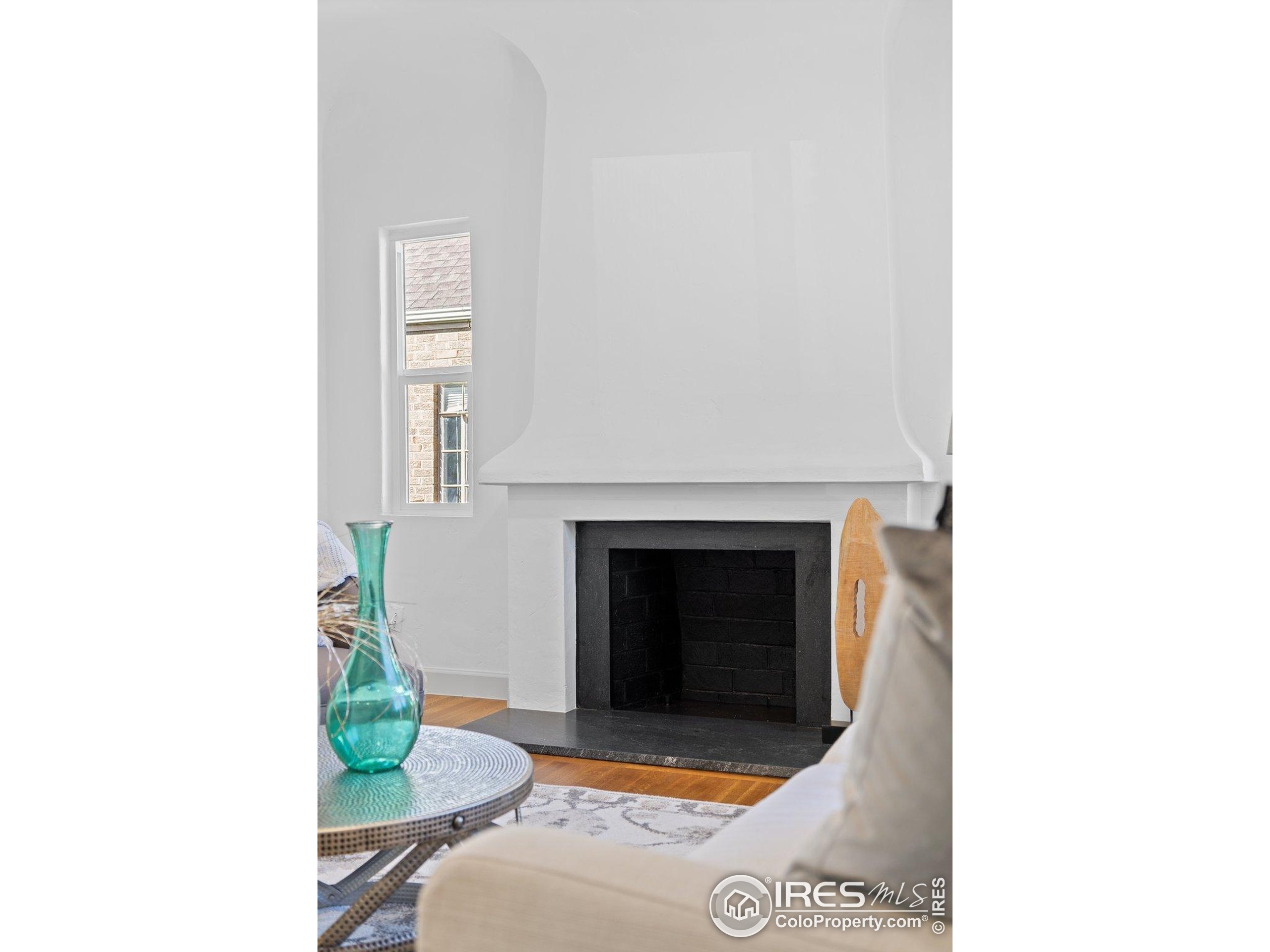 1467 Clermont St