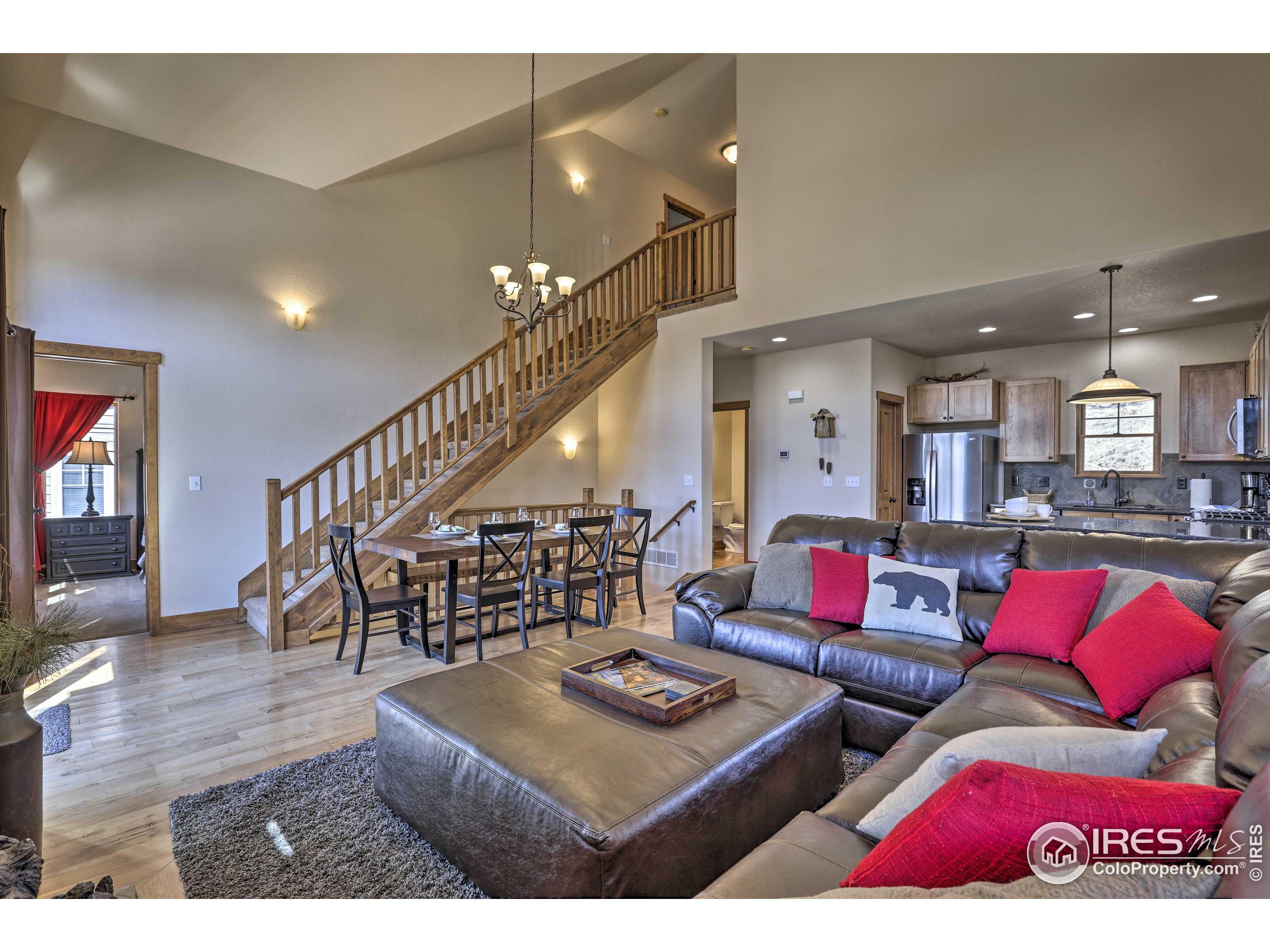 130 Discovery Ln
