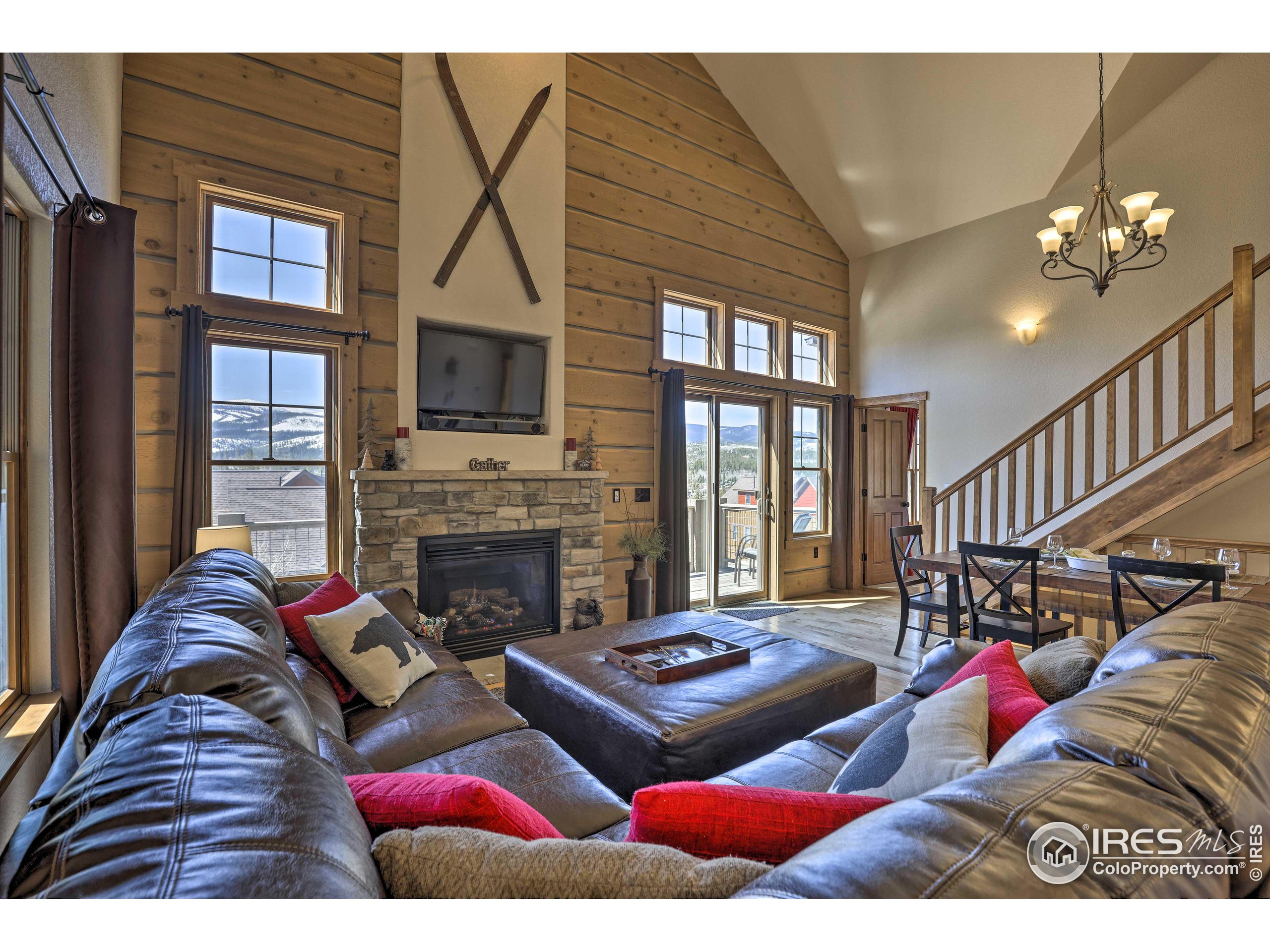 130 Discovery Ln