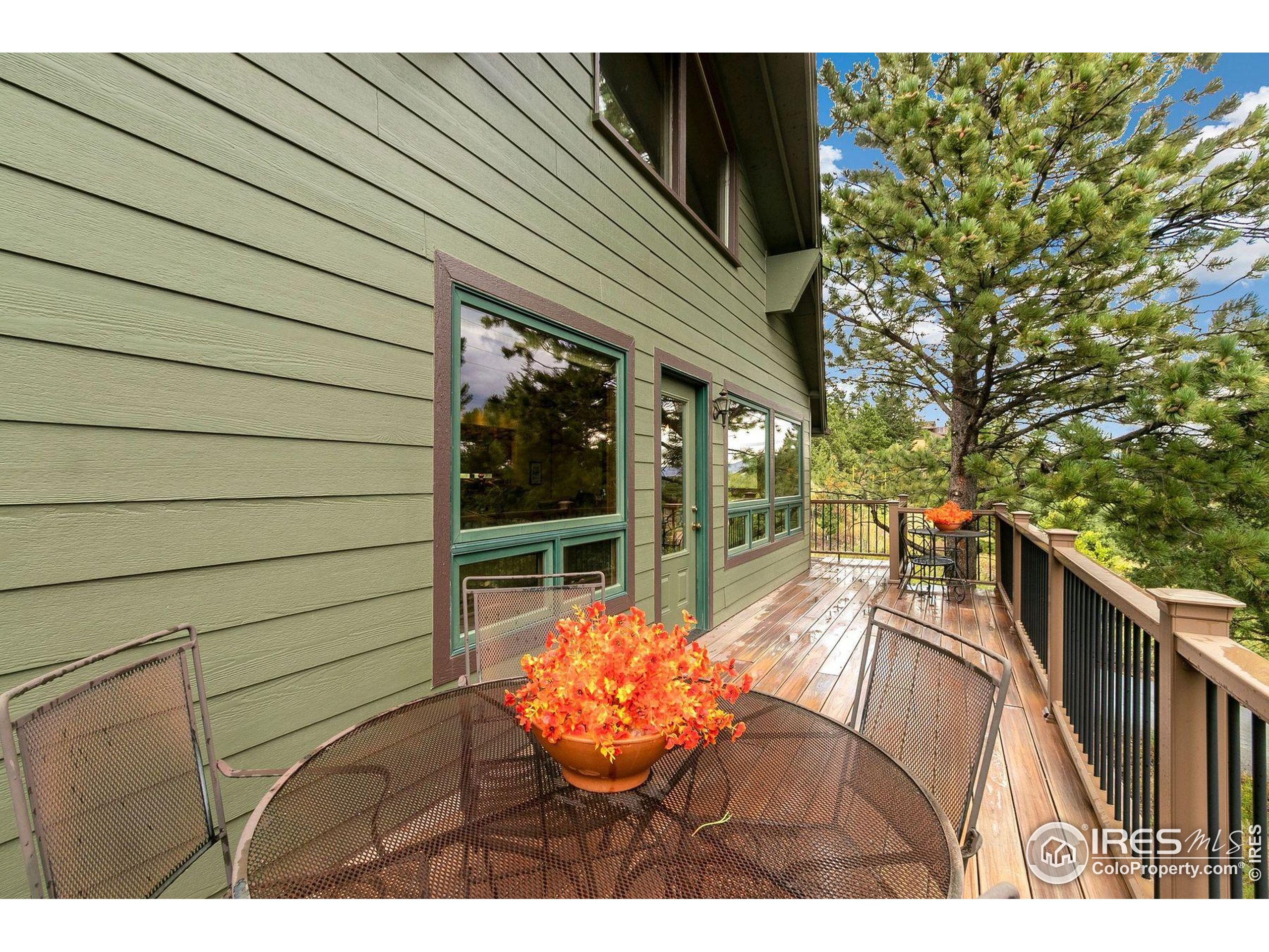 1433 Vista View Ln