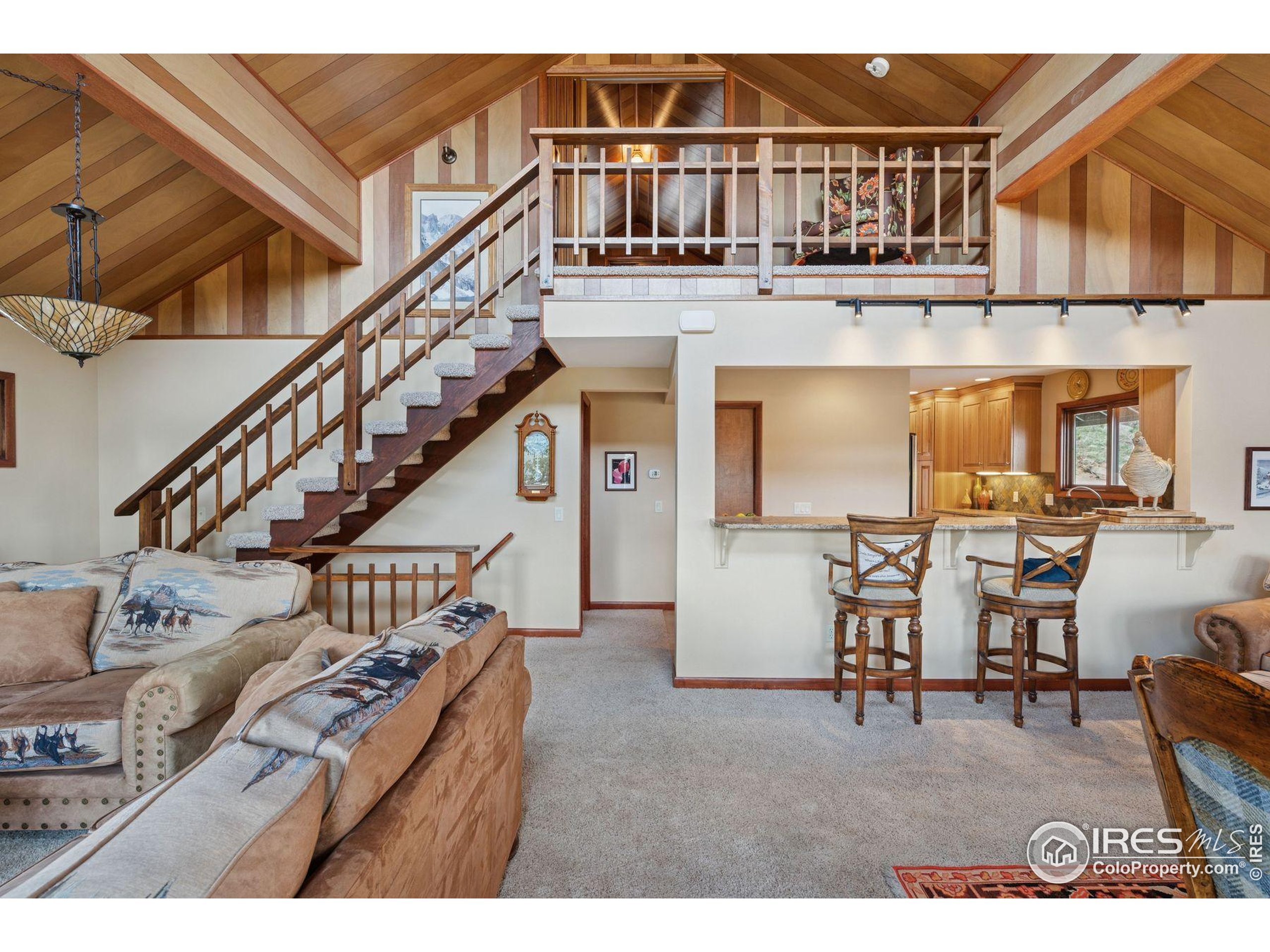 1433 Vista View Ln