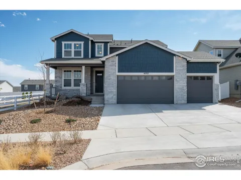 4532 Big Horn Pkwy, Johnstown, CO MLS: 1033743