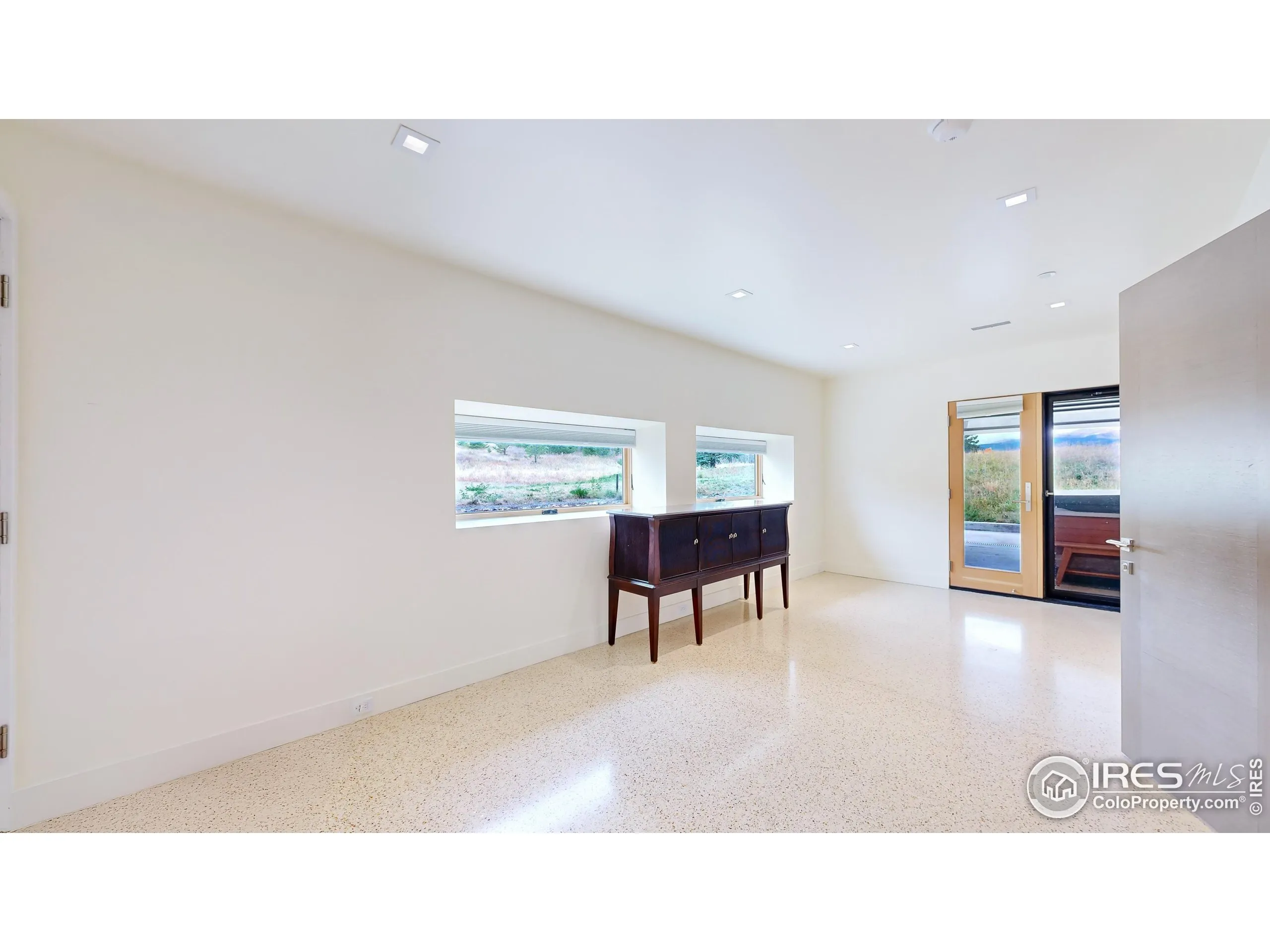 Boulder, Colorado 80302, United States, 4 Bedrooms Bedrooms, ,4 BathroomsBathrooms,Residential,Active,127420