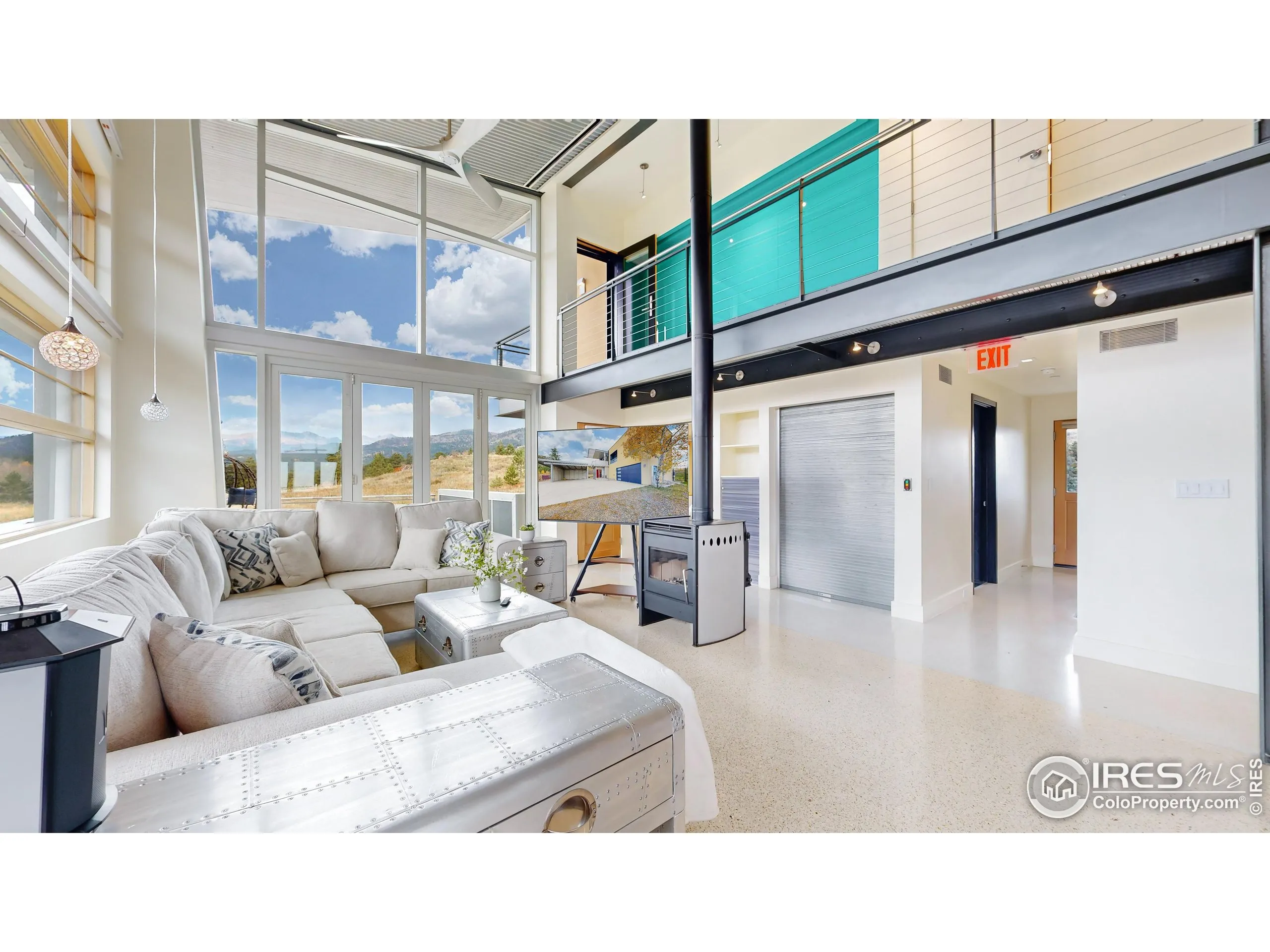 Boulder, Colorado 80302, United States, 4 Bedrooms Bedrooms, ,4 BathroomsBathrooms,Residential,Active,127420