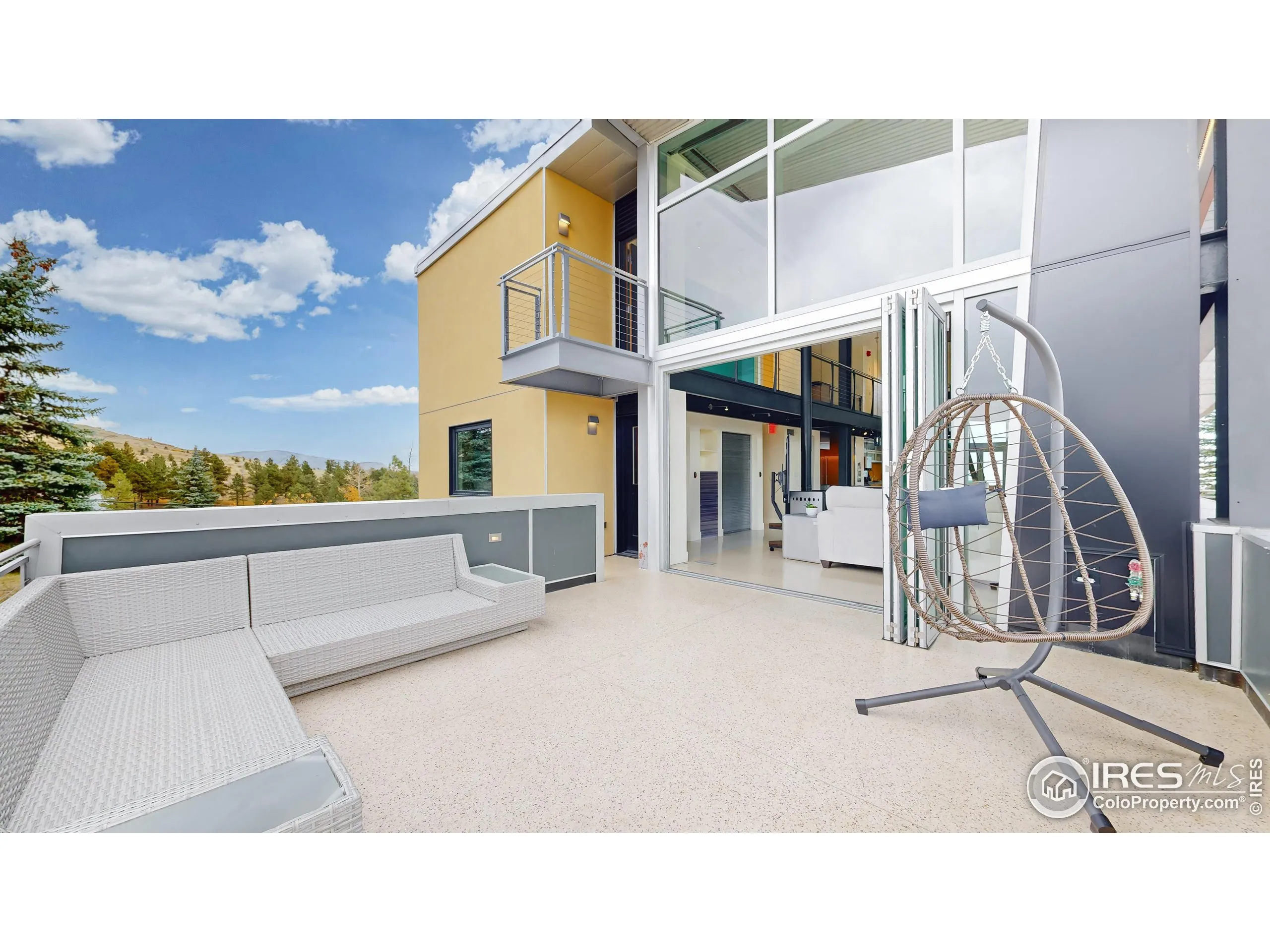 Boulder, Colorado 80302, United States, 4 Bedrooms Bedrooms, ,4 BathroomsBathrooms,Residential,Active,127420