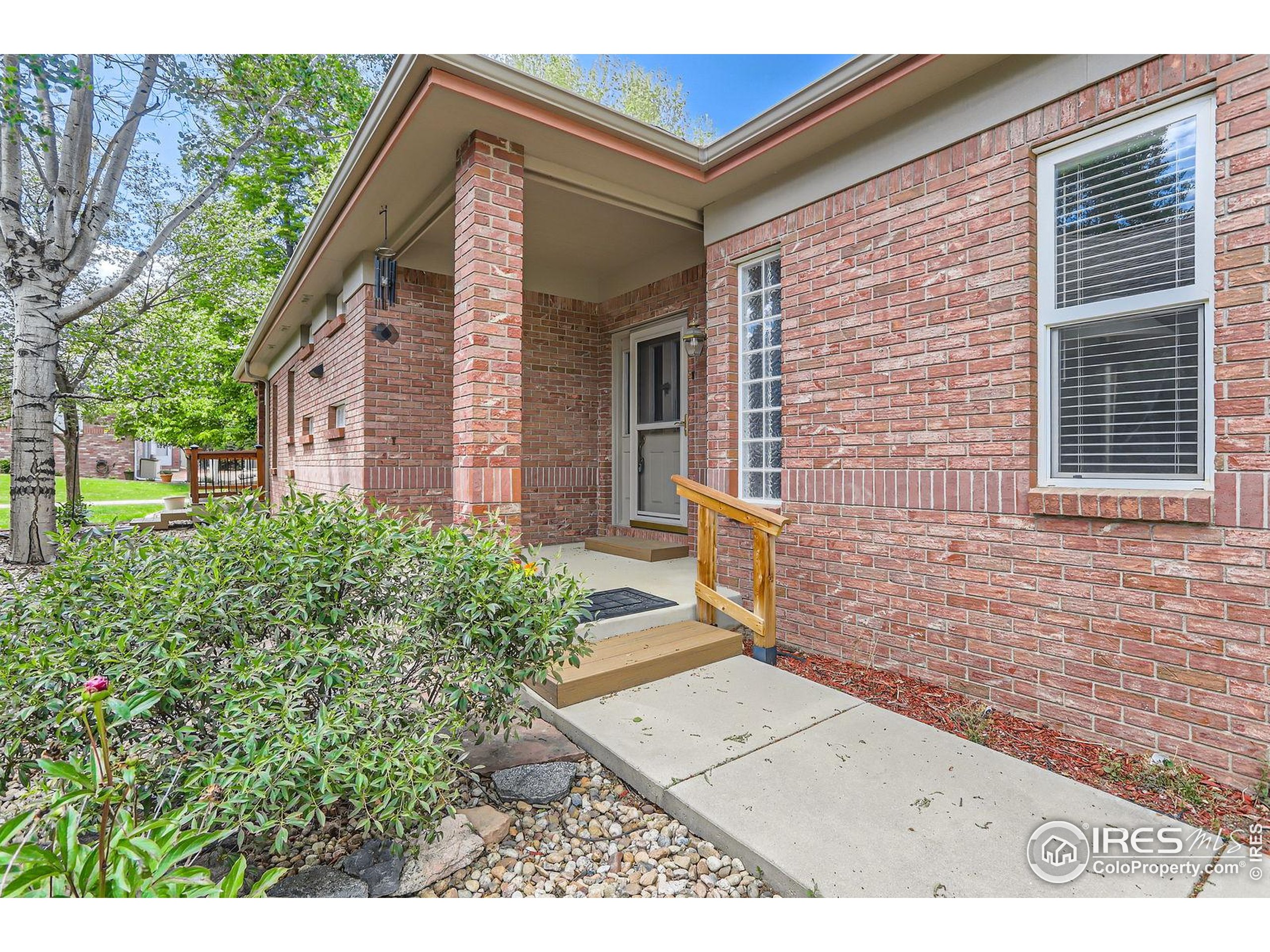 1012 Boxelder Cir