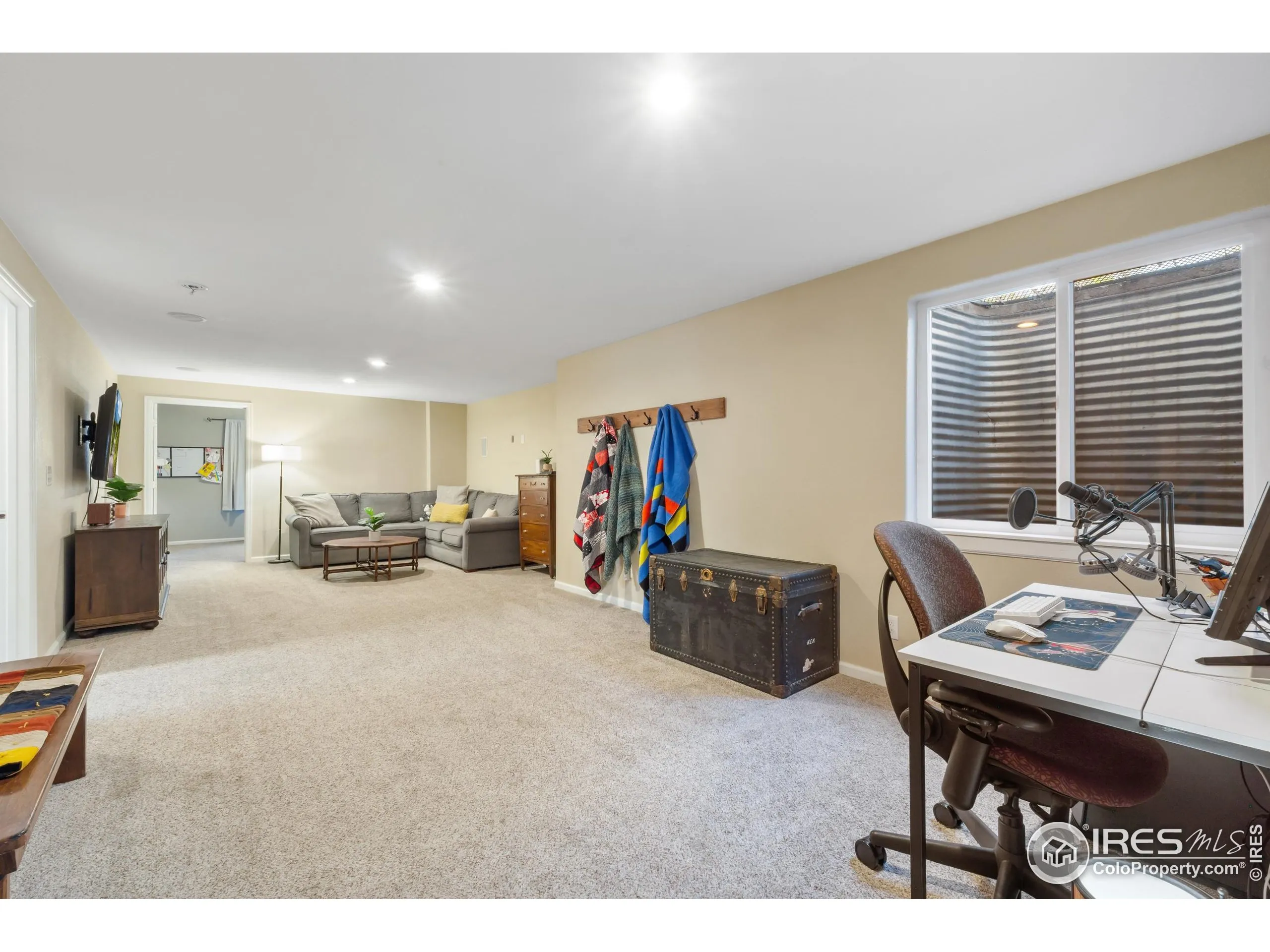 Windsor, Colorado 80550, United States, 5 Bedrooms Bedrooms, ,3 BathroomsBathrooms,Residential,Active,123146