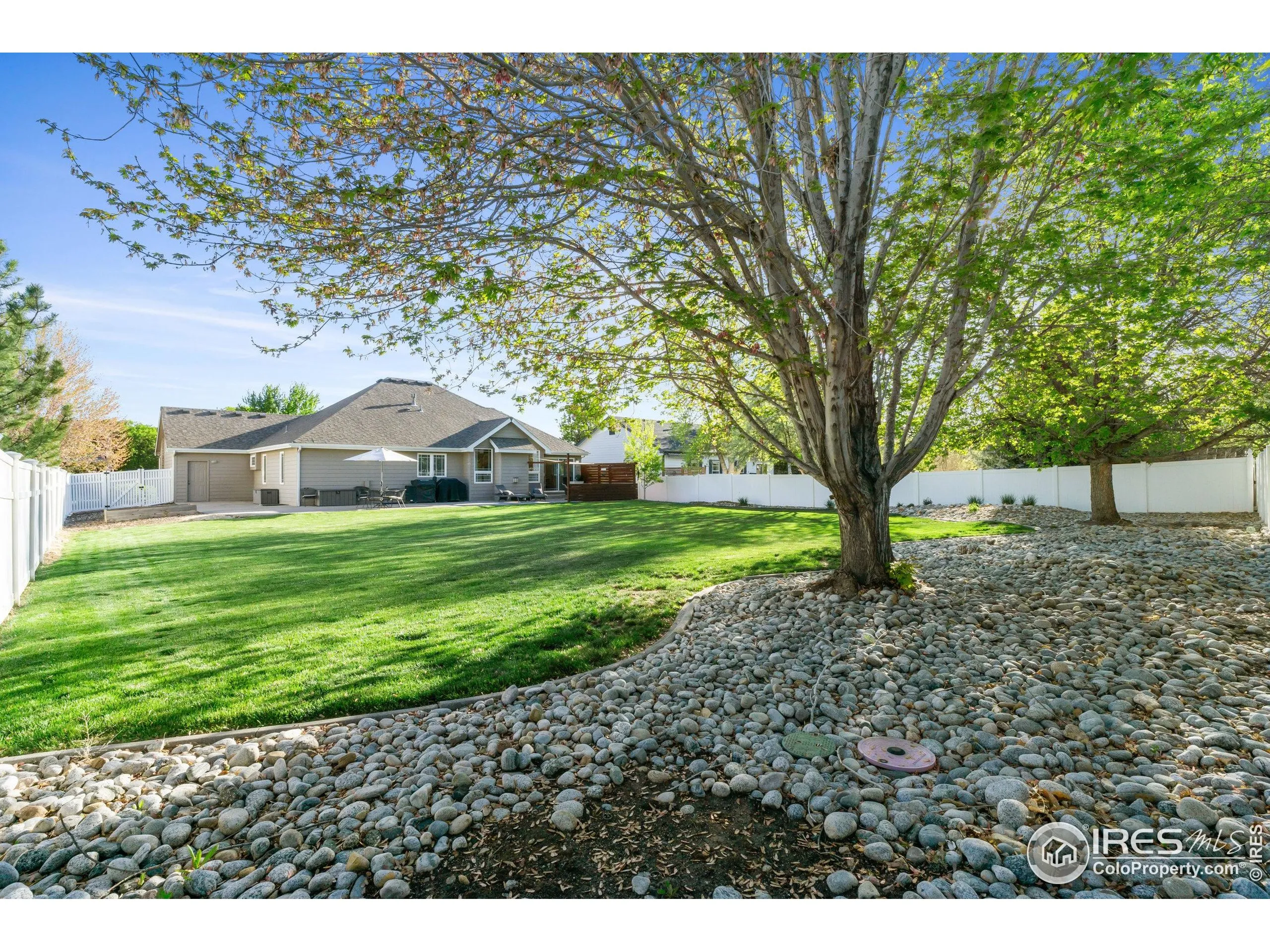 Windsor, Colorado 80550, United States, 5 Bedrooms Bedrooms, ,3 BathroomsBathrooms,Residential,Active,123146