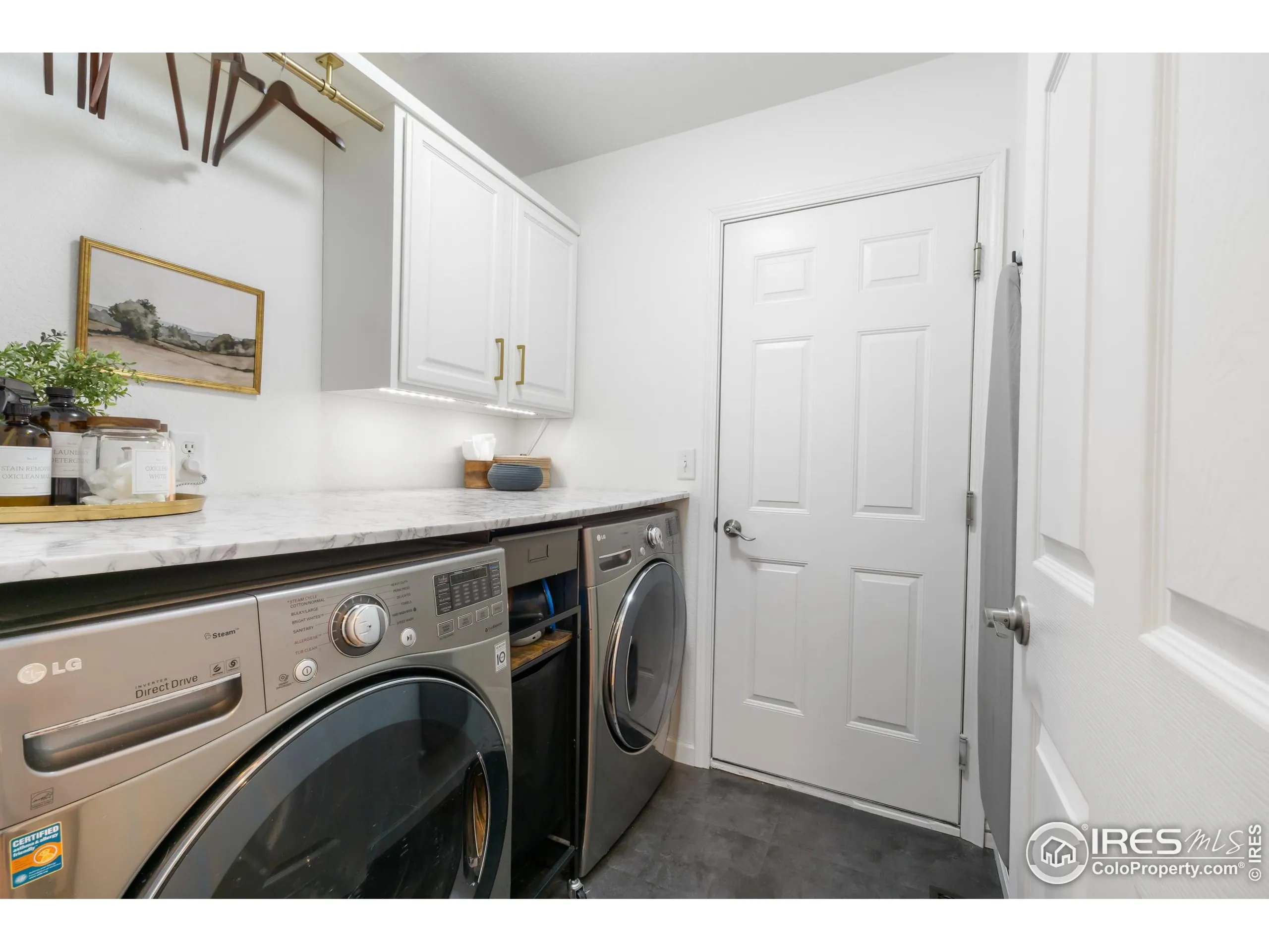 Windsor, Colorado 80550, United States, 5 Bedrooms Bedrooms, ,3 BathroomsBathrooms,Residential,Active,123146