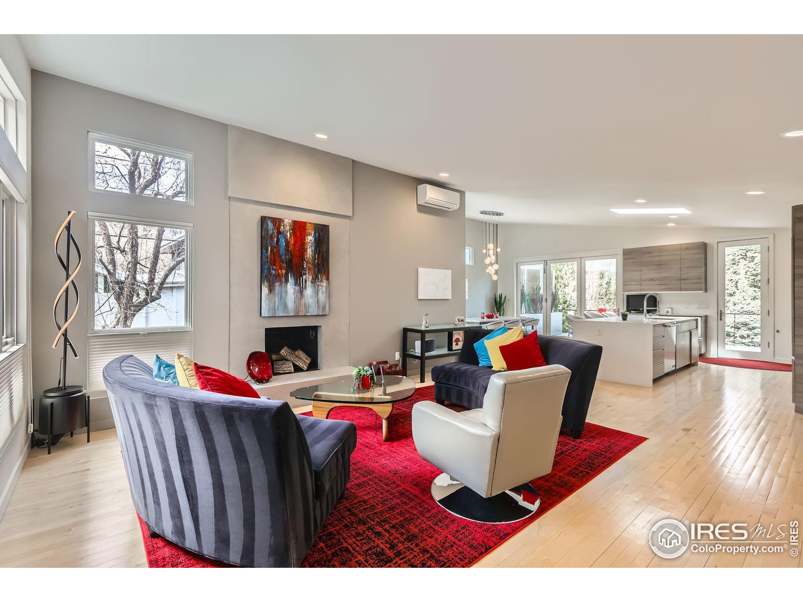 955 Jasmine Cir