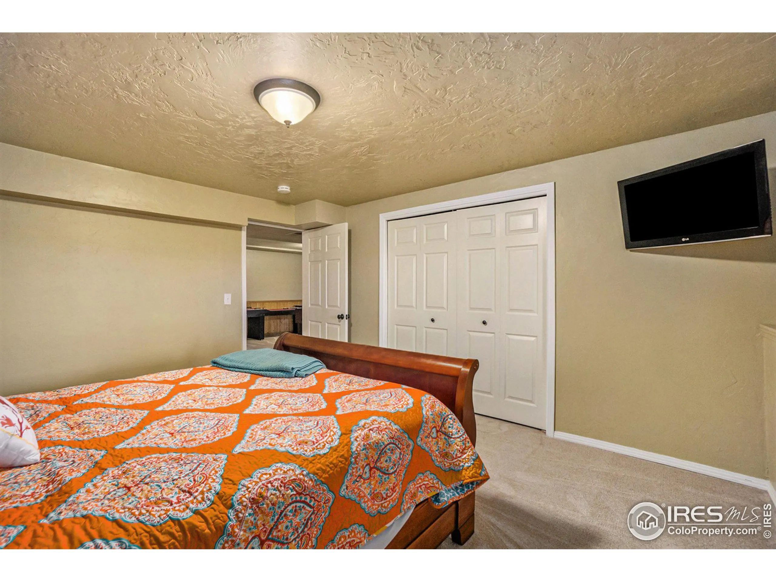 Wellington, Colorado 80549, United States, 5 Bedrooms Bedrooms, ,3 BathroomsBathrooms,Residential,Active,98664