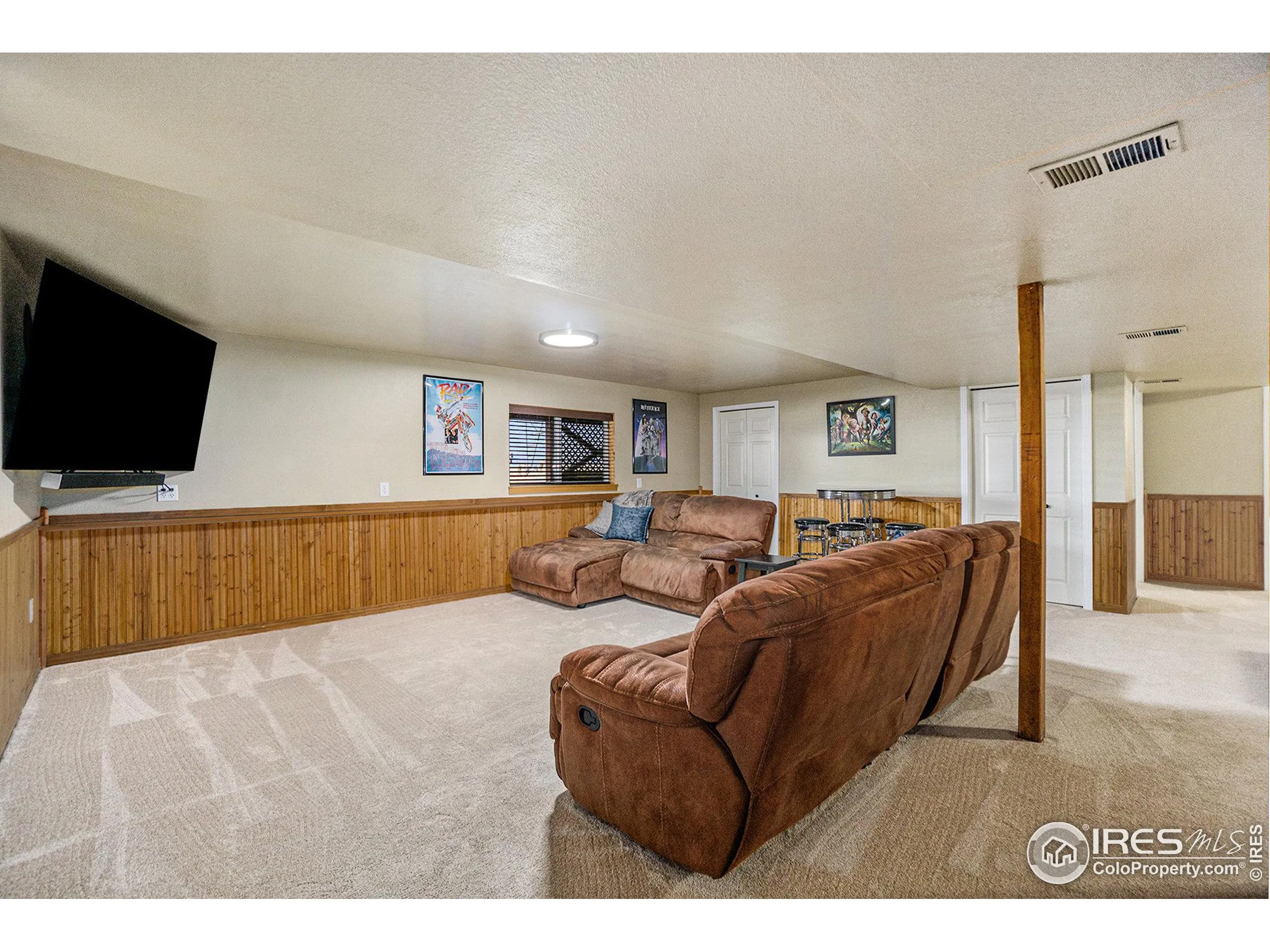 Wellington, Colorado 80549, United States, 5 Bedrooms Bedrooms, ,3 BathroomsBathrooms,Residential,Active,98664