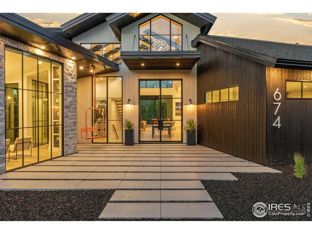 Photo of 674 Leland Creek Cir, Winter Park, CO 80482 (MLS # 1047816)