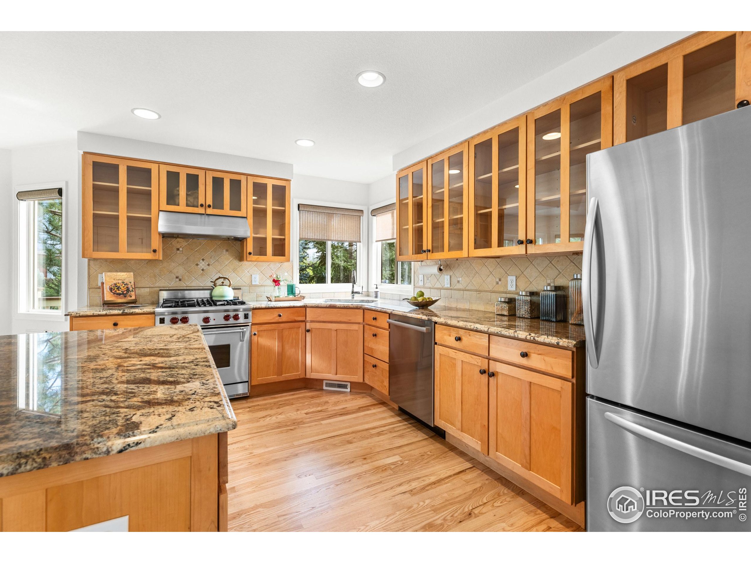 4098 Old Westbury Ct
