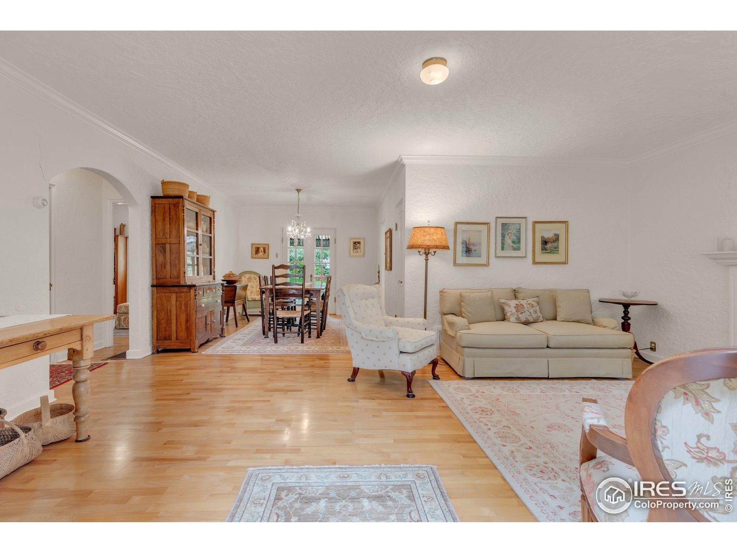 763 Grant Pl