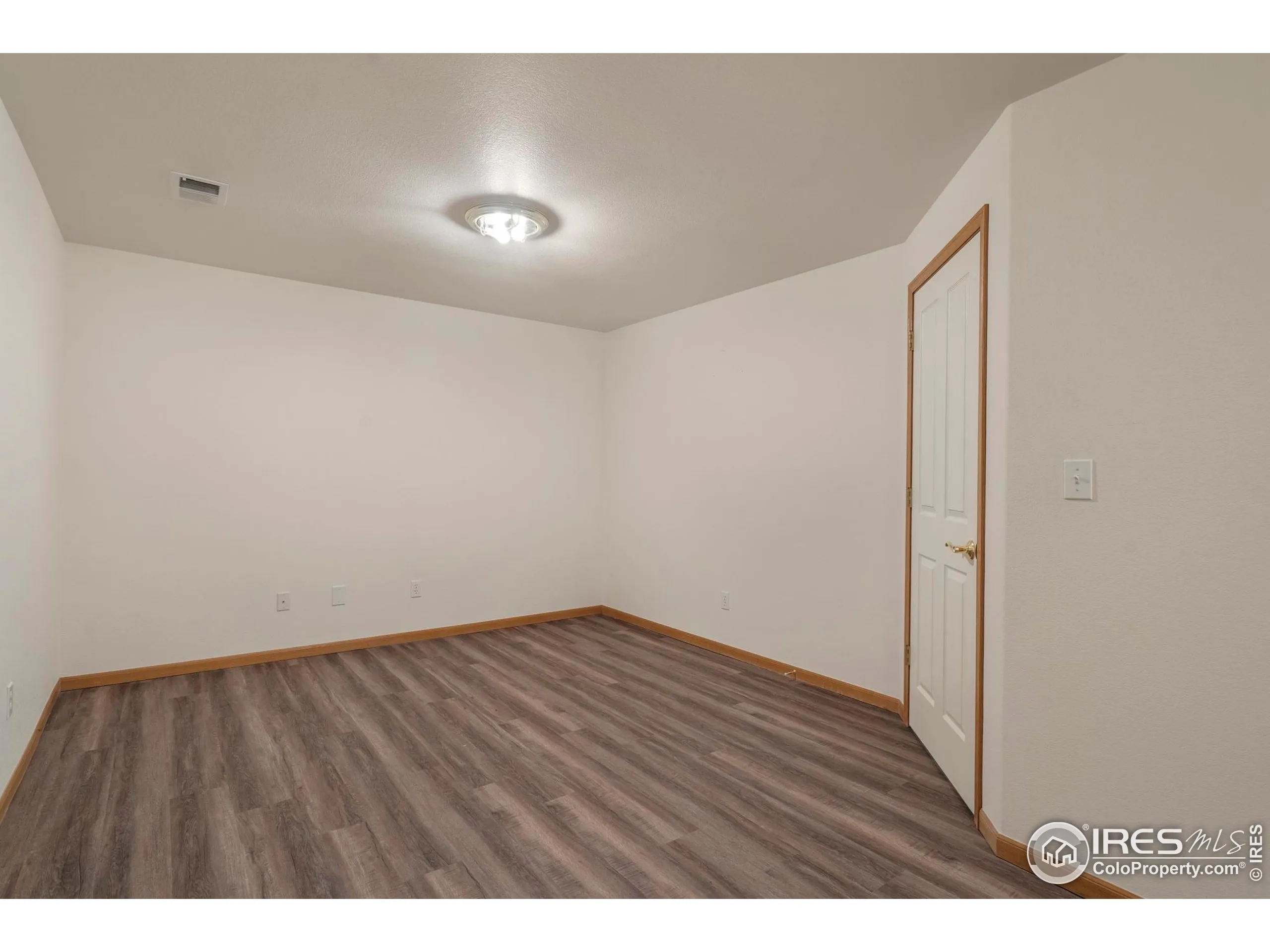 Greeley, Colorado 80634, United States, 3 Bedrooms Bedrooms, ,3 BathroomsBathrooms,Residential,Active,225820