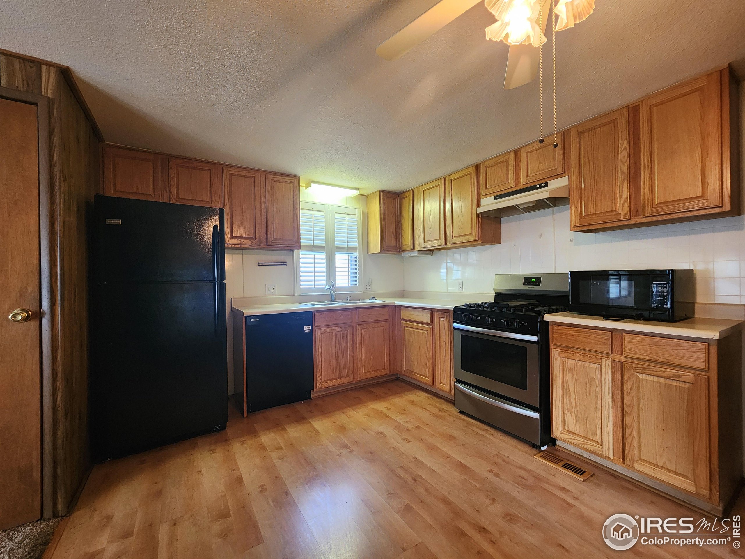 1400 S Collyer St 172