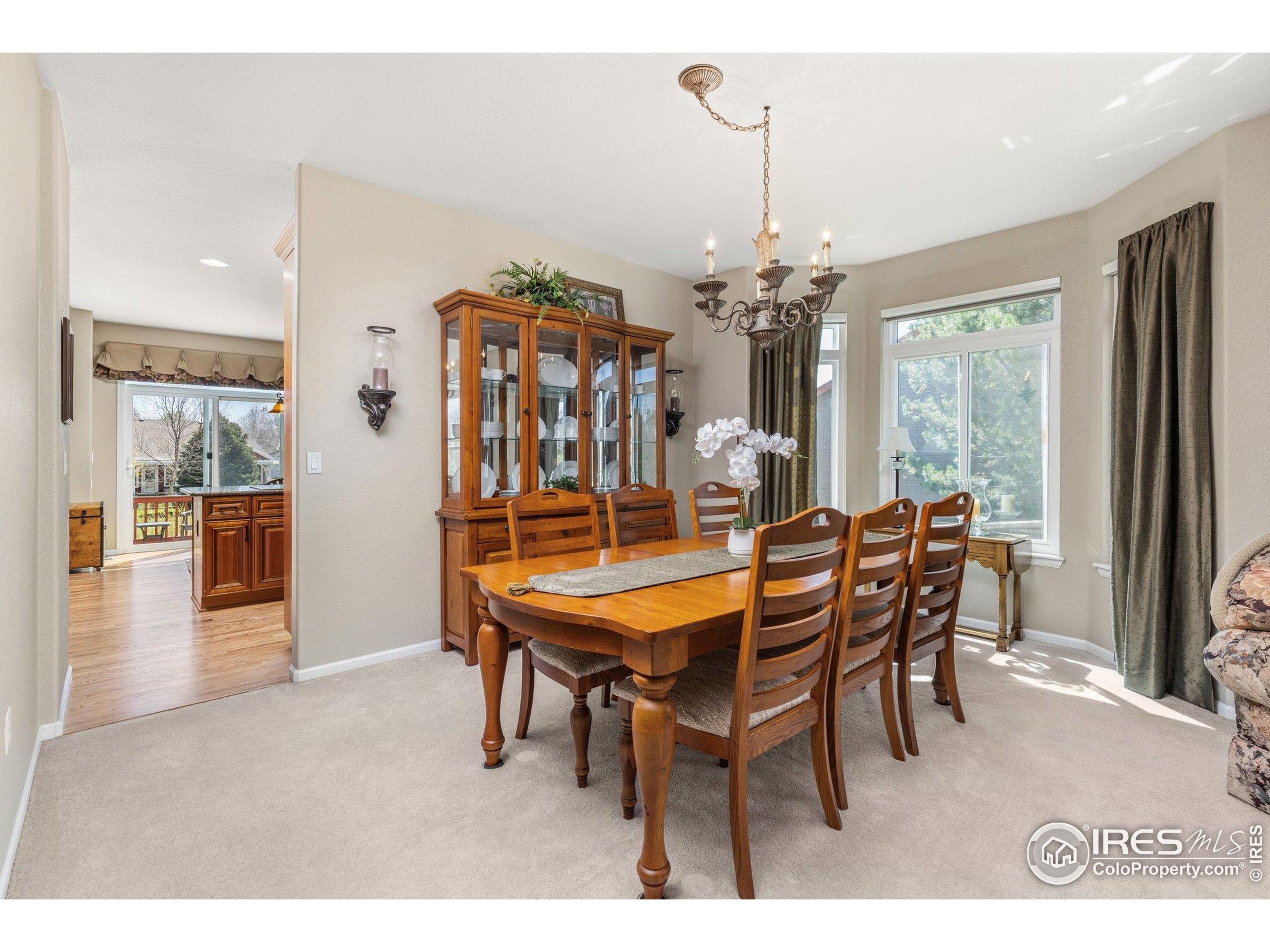 11722 Elmer Linn Dr