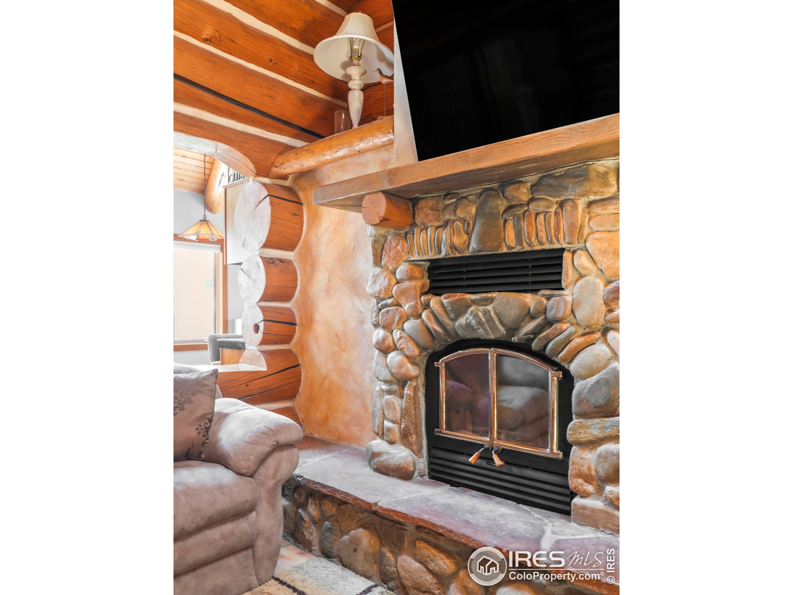 24043 Eagle Cliff Trl