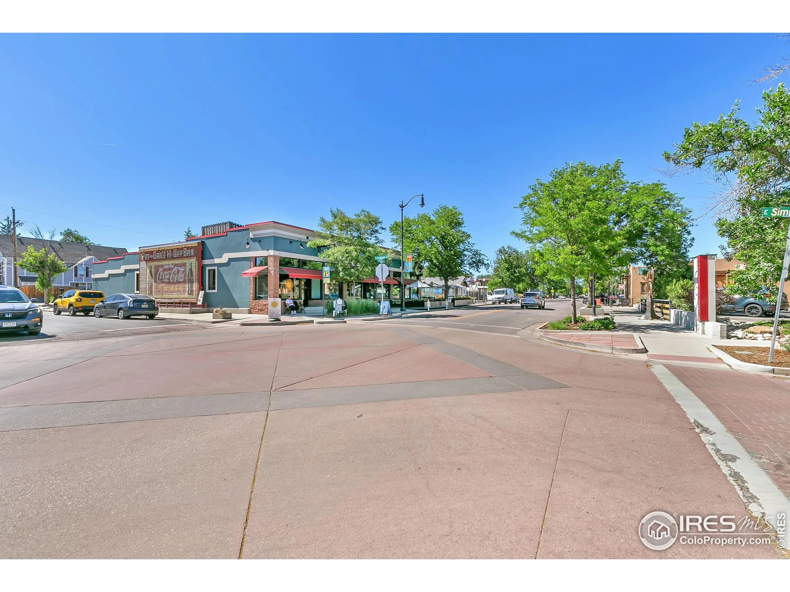 Lafayette, Colorado 80026, United States, 3 Bedrooms Bedrooms, ,2 BathroomsBathrooms,Residential,Active,216204