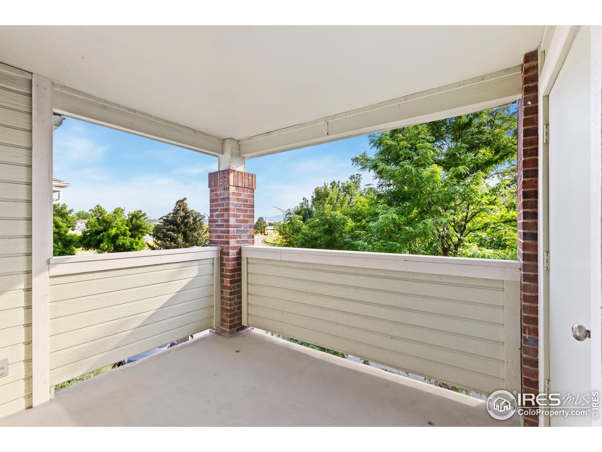33 S Boulder Cir 306