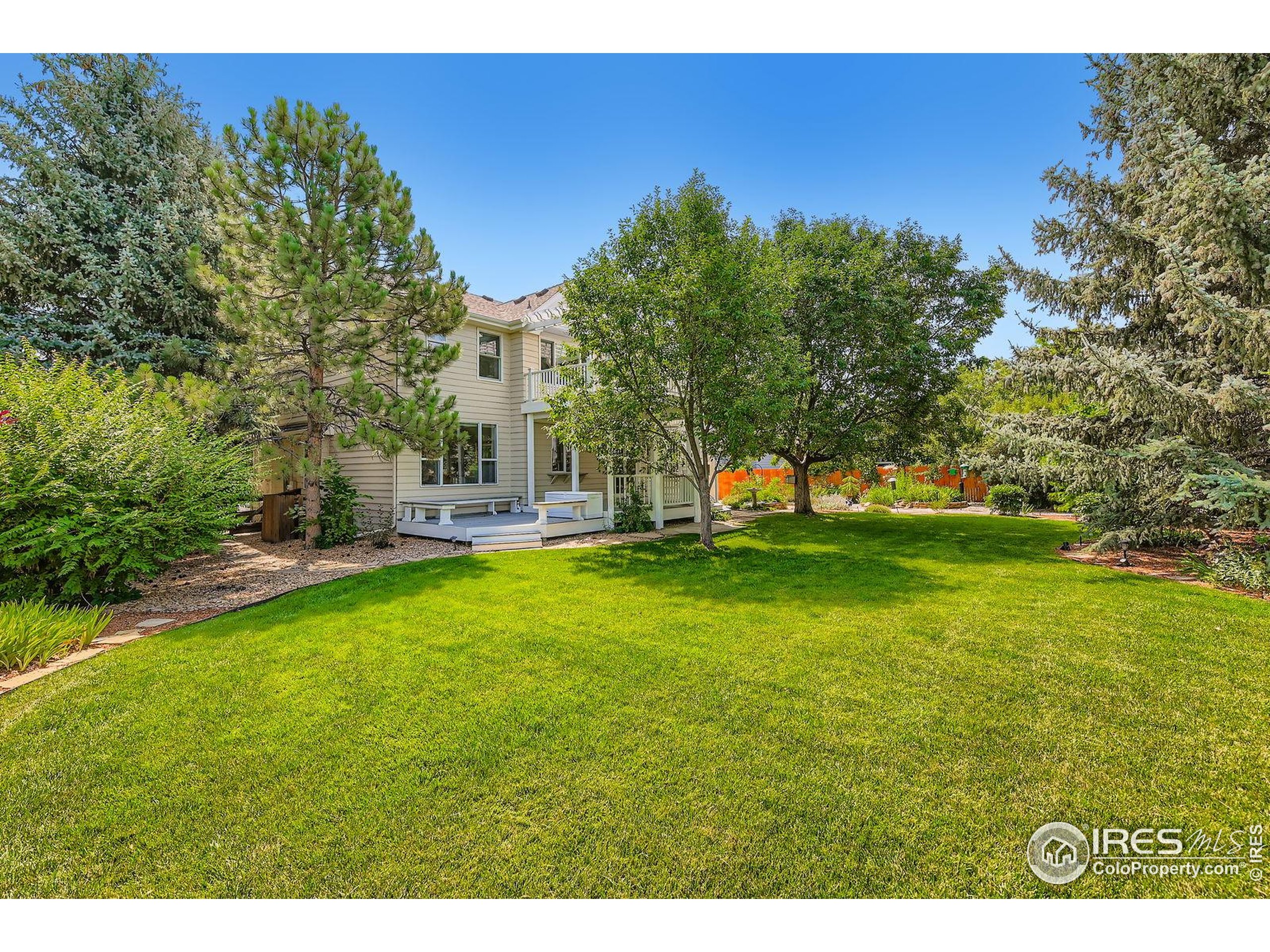1612 Zinnia Cir